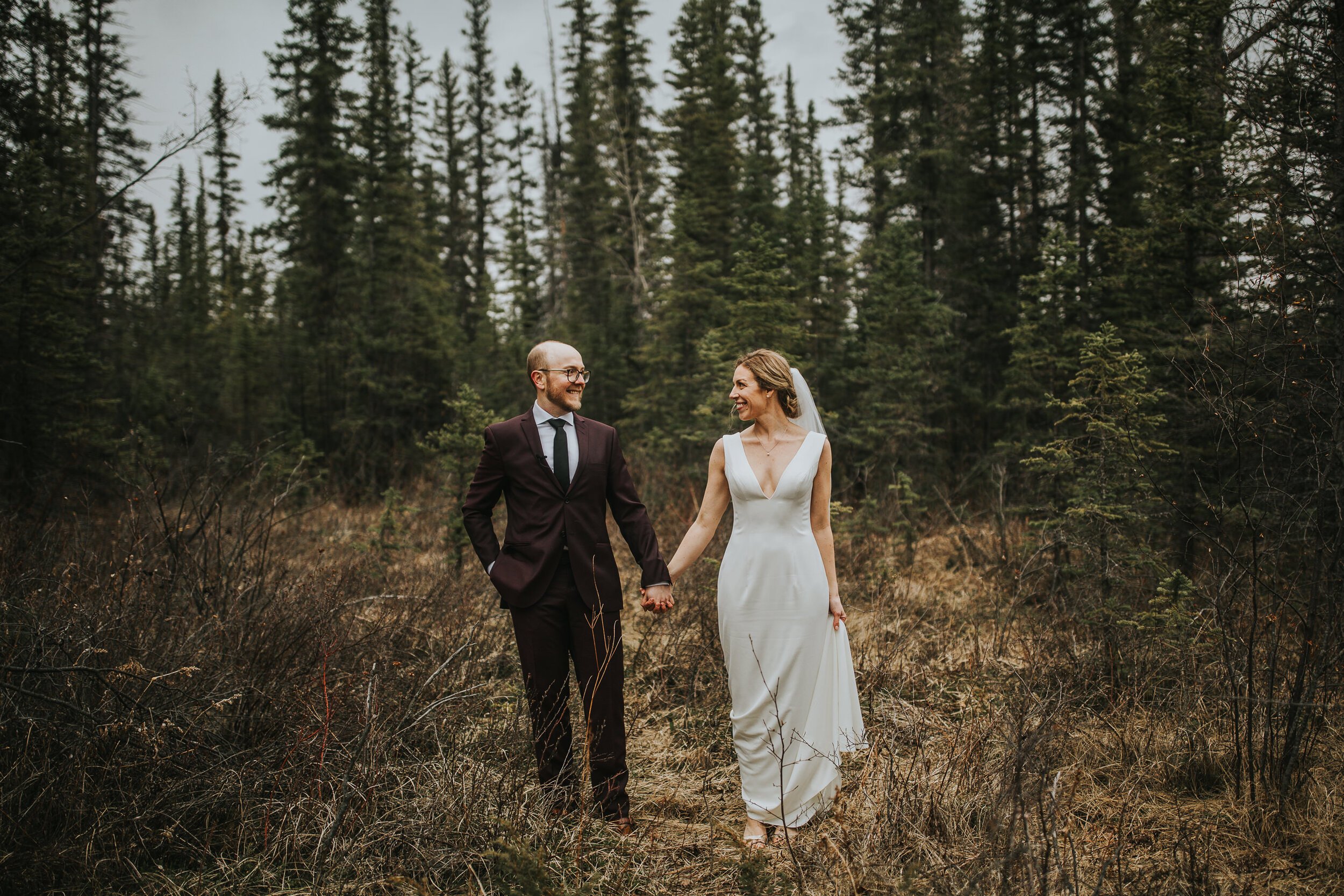 Woodsy-Calgary-Micro-Wedding