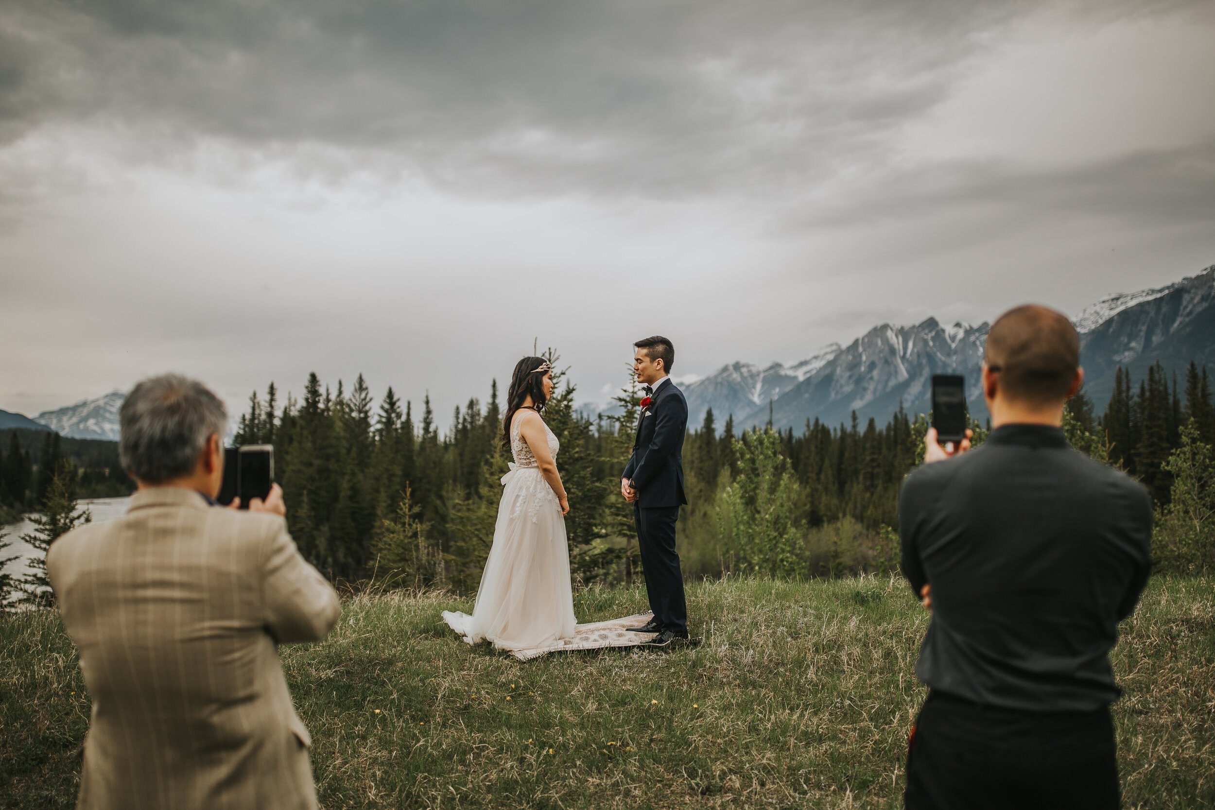 Canmore-Alberta-Intimate-Elopement-Wedding