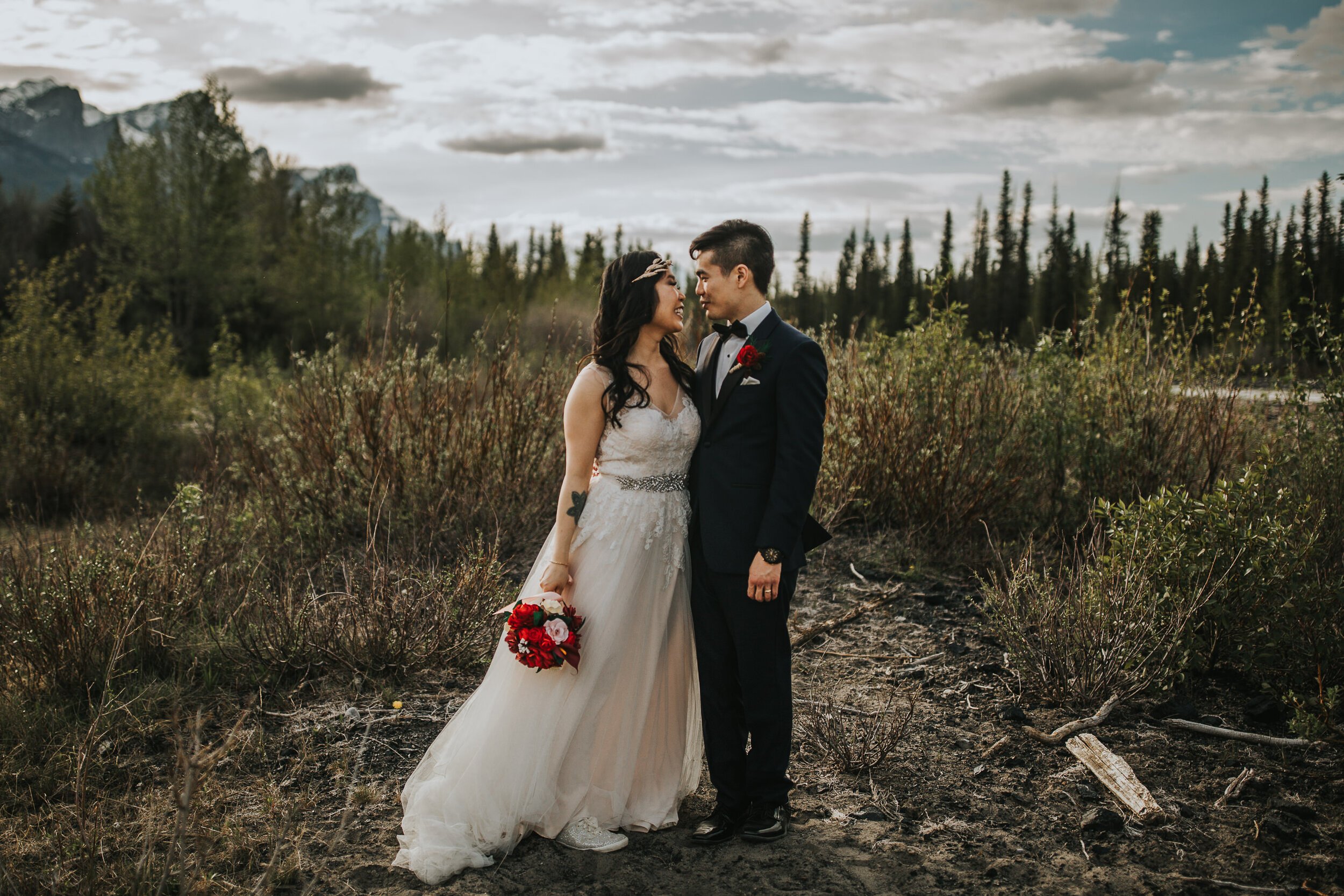 Intimate-Rocky-Mountain-Elopement