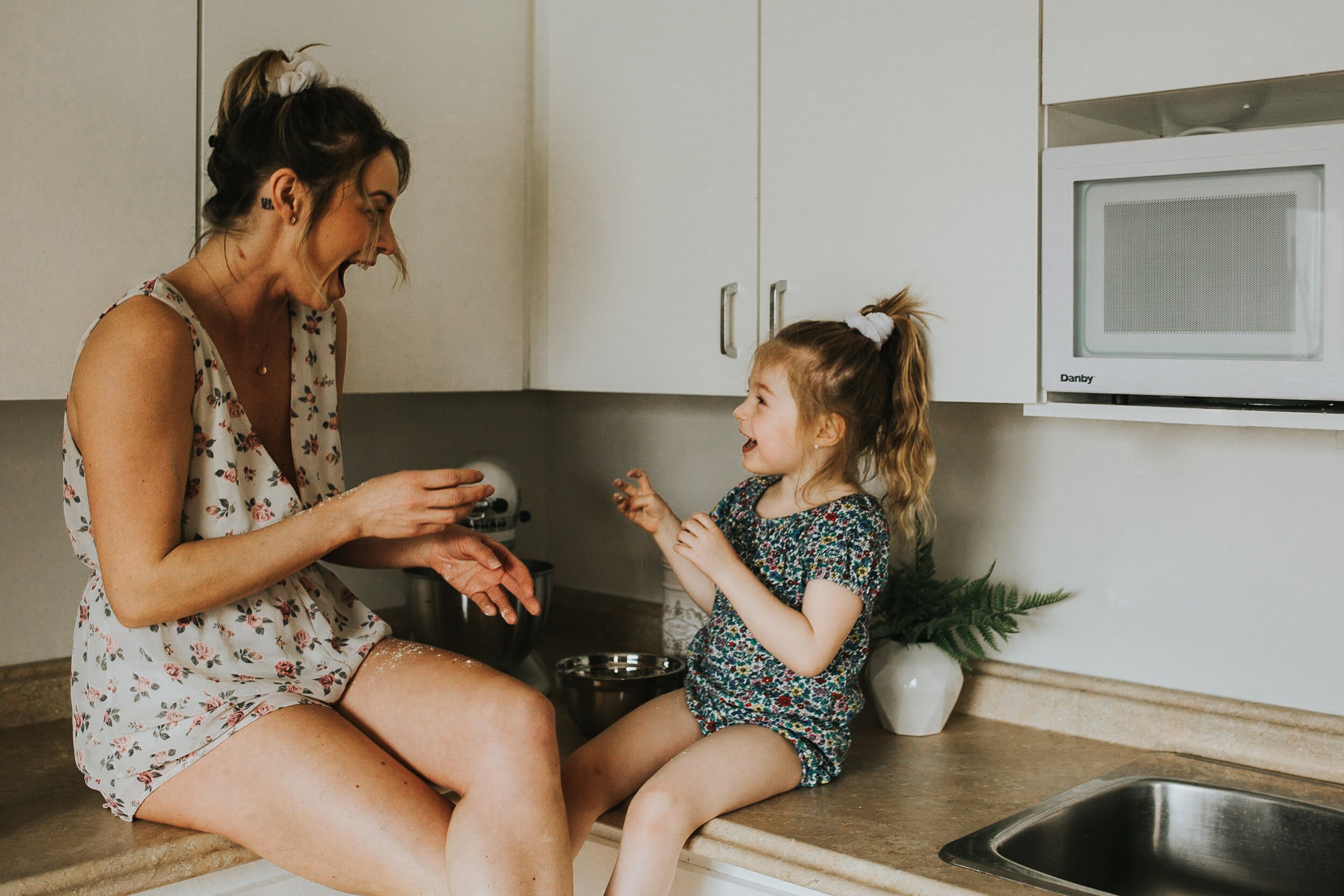 Kamloops-Mother-Daughter-Lifestyle-Photographer