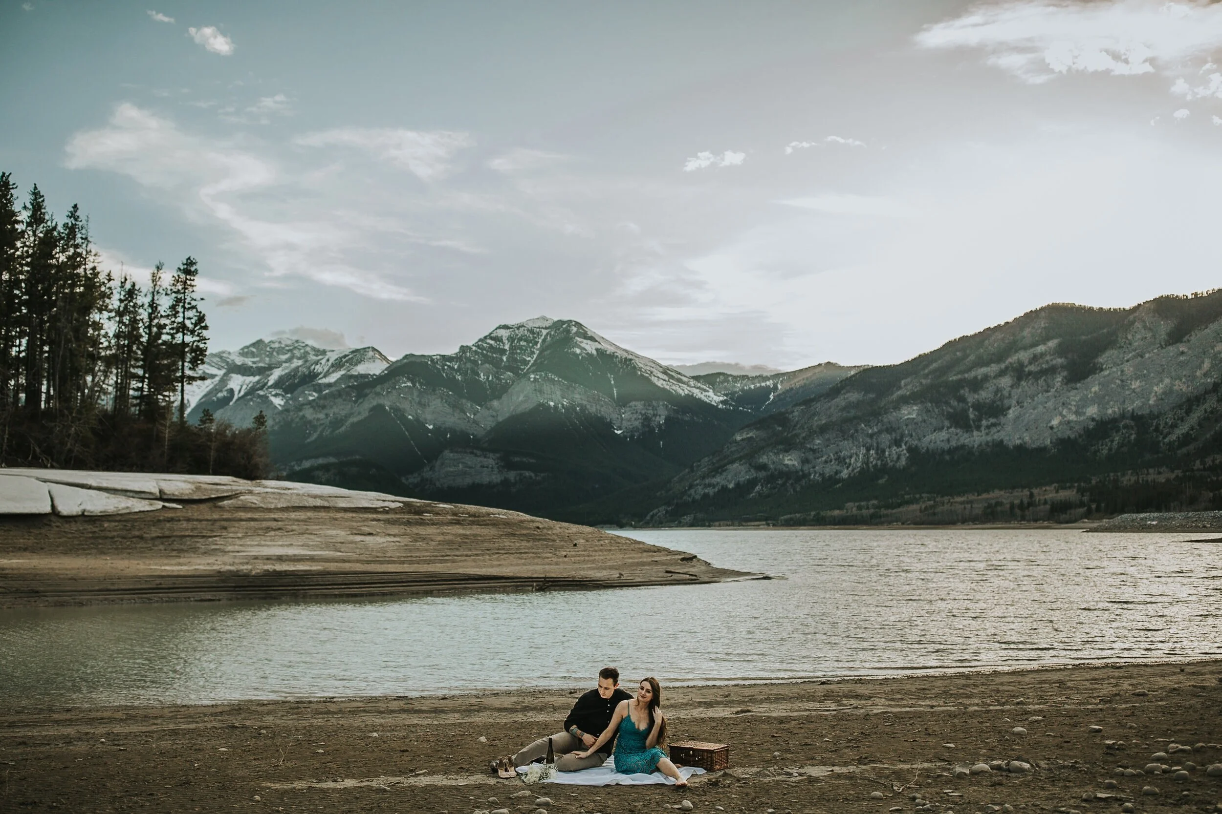 Barrier-Lake-Kananaskis-Mountain-Engagement