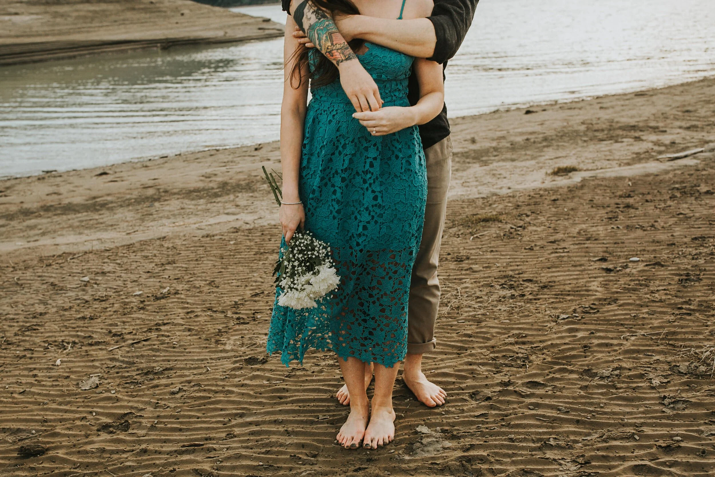 Barrier-Lake-Kananaskis-Picnic-Engagement-Session