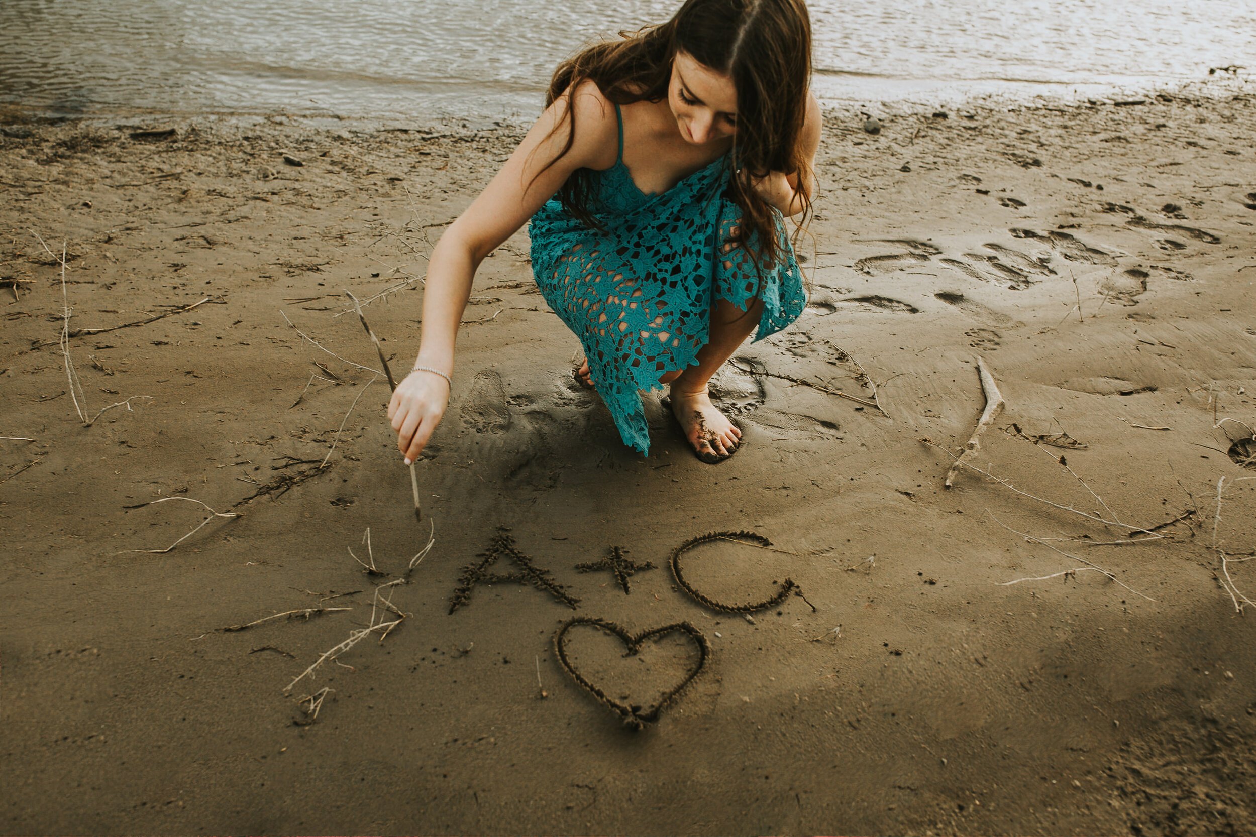 Barrier-Lake-Kananaskis-Picnic-Engagement-Session