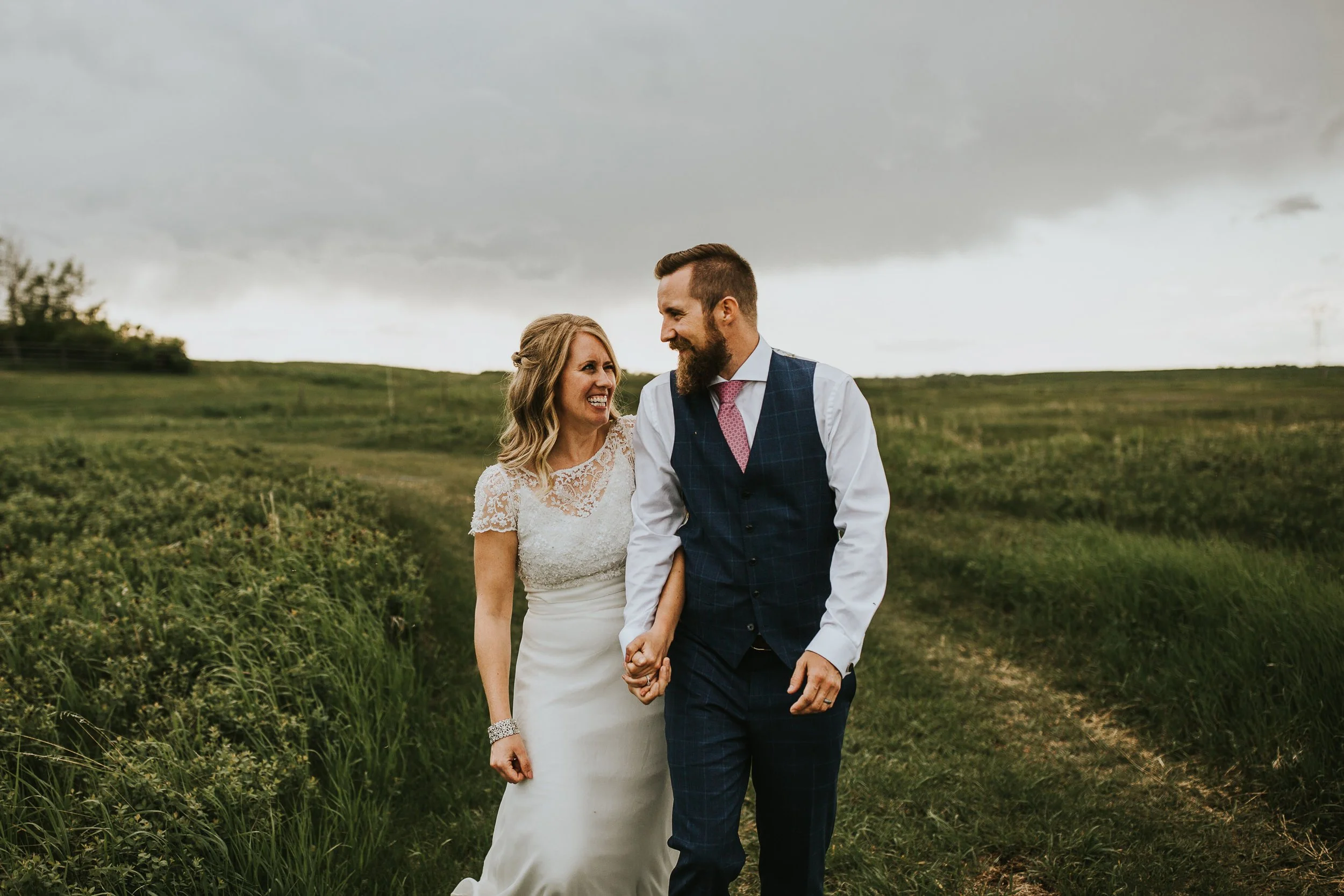 Th-Gathered-Farm-Wedding-47