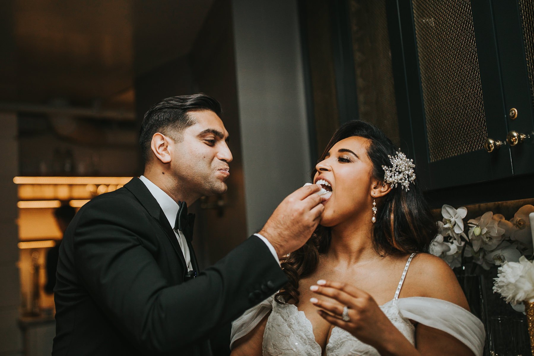 Cake Cutting Photos 