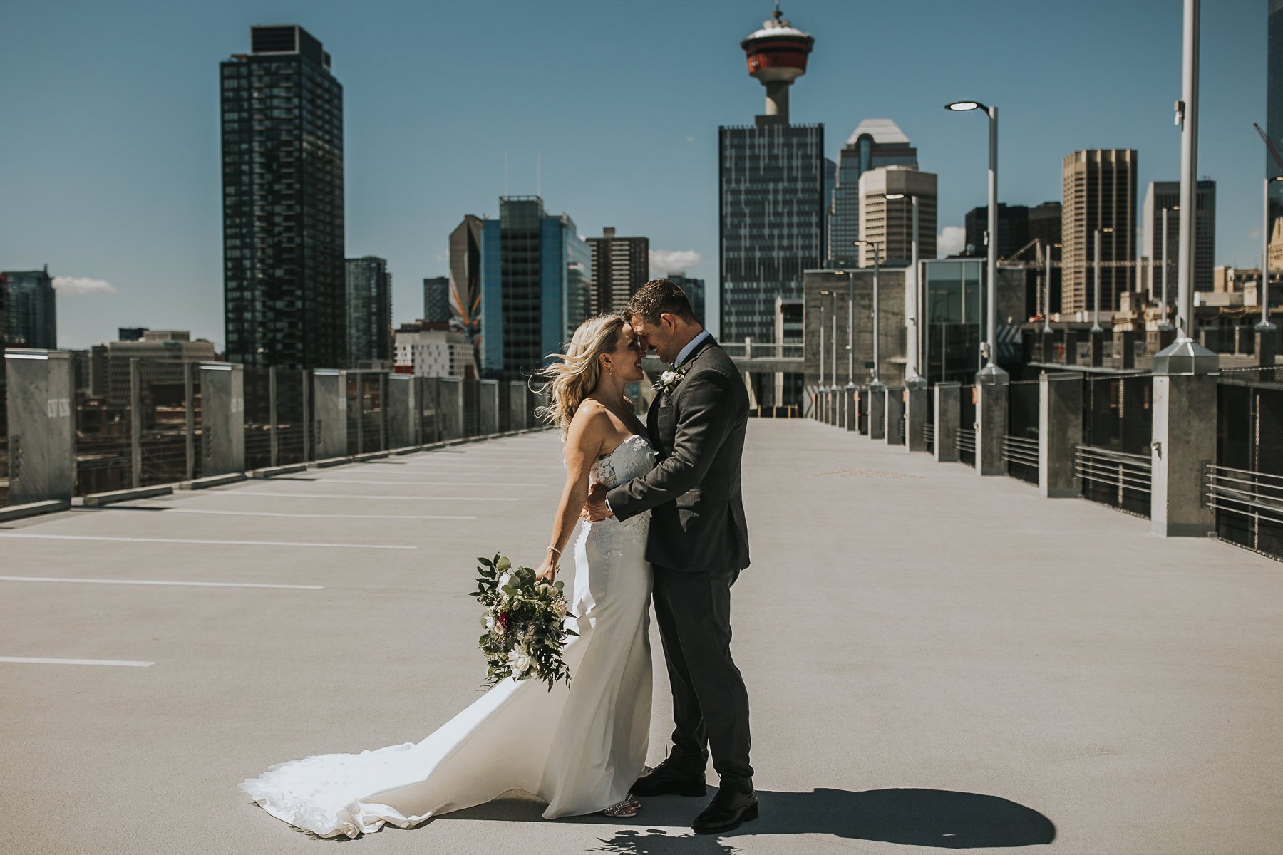 Wedding Photos on Rooftop in Downtown Calgary 