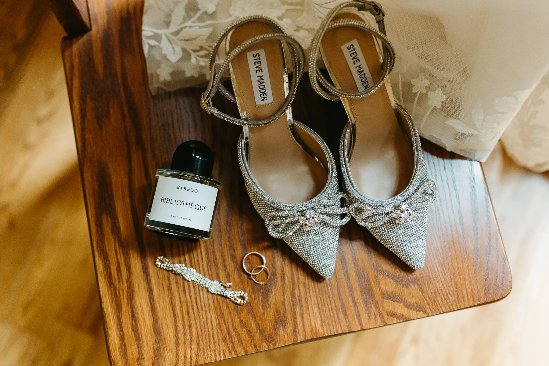 Modern Bridal Details