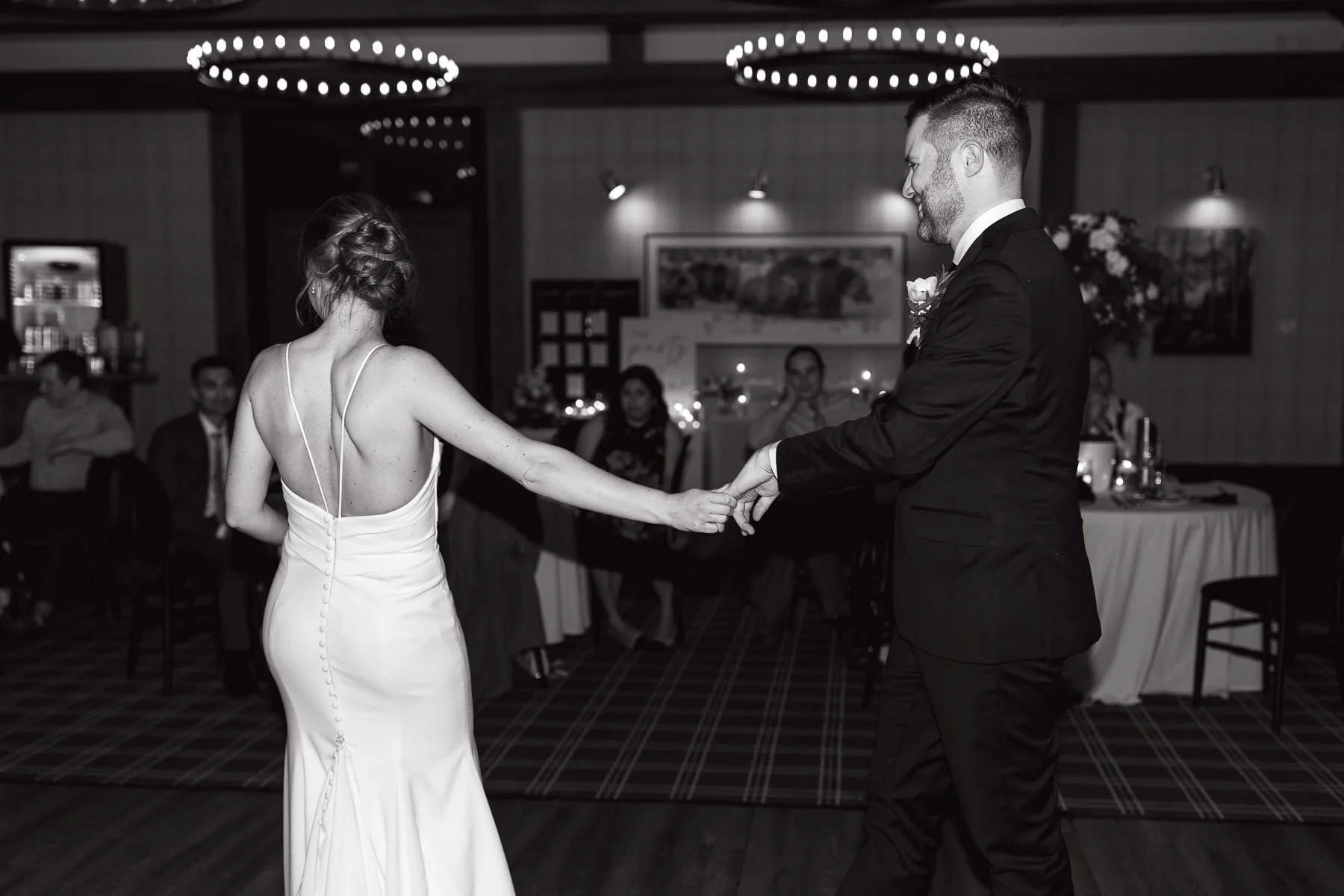 Bearspaw-Golf-COurse-Wedding-Calgary-Mint-Photo-93.jpg