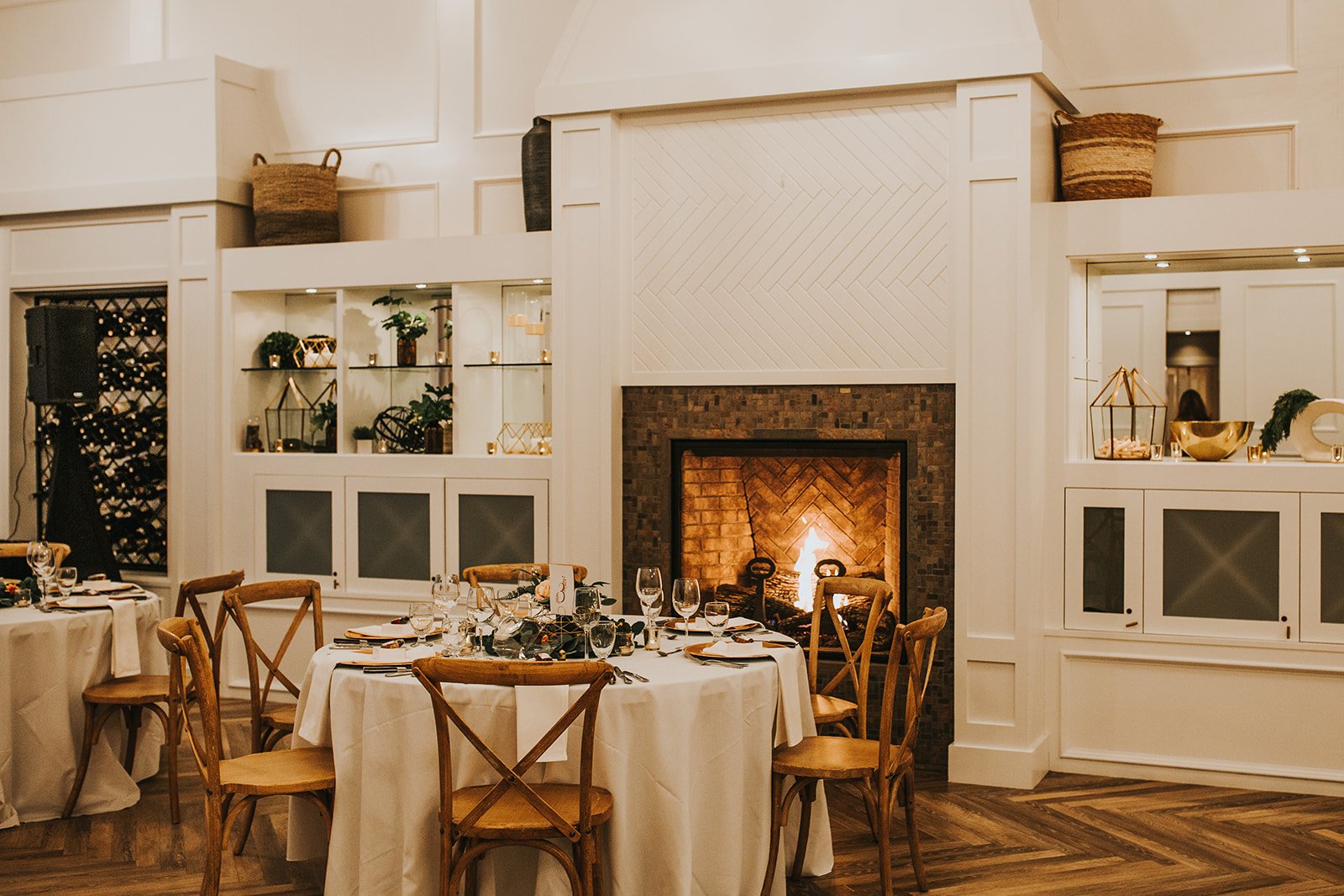 Calgary-Restaurant-Wedding-Venue