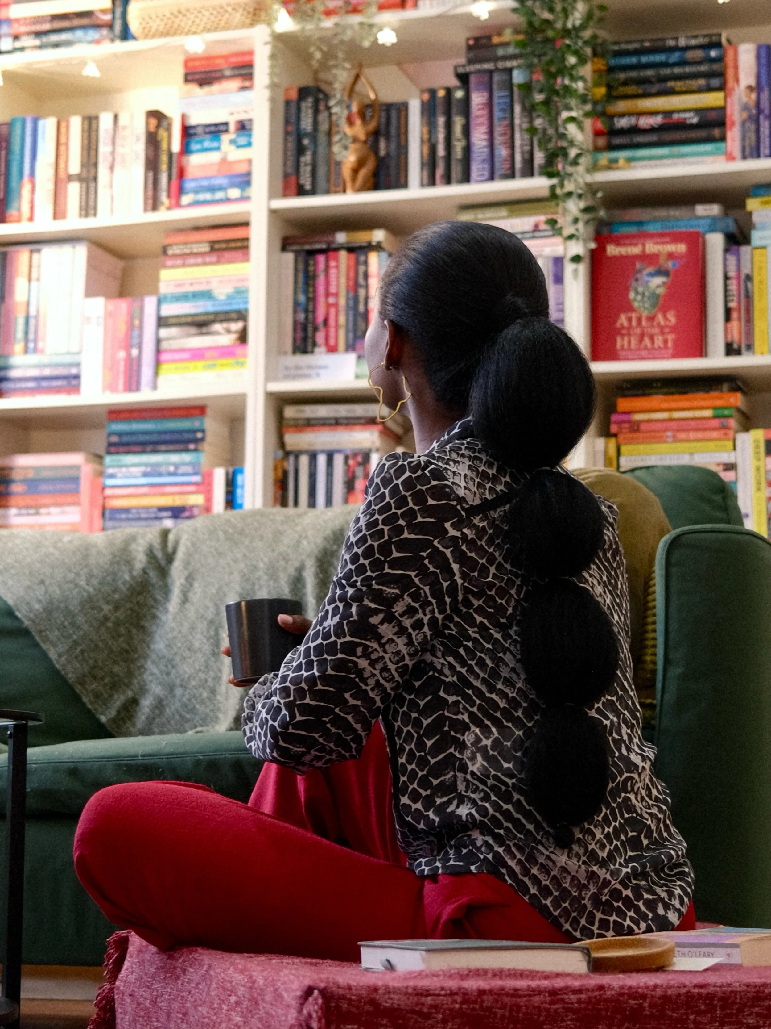 Tids &amp; bits #onthisday two years ago &amp; moments from that era&hellip;

Making a home is an art, and like any art form, it requires time, energy, creativity, patience, and dare I say, talent 😏.

📚✨

There&rsquo;s been lots of trial and error,