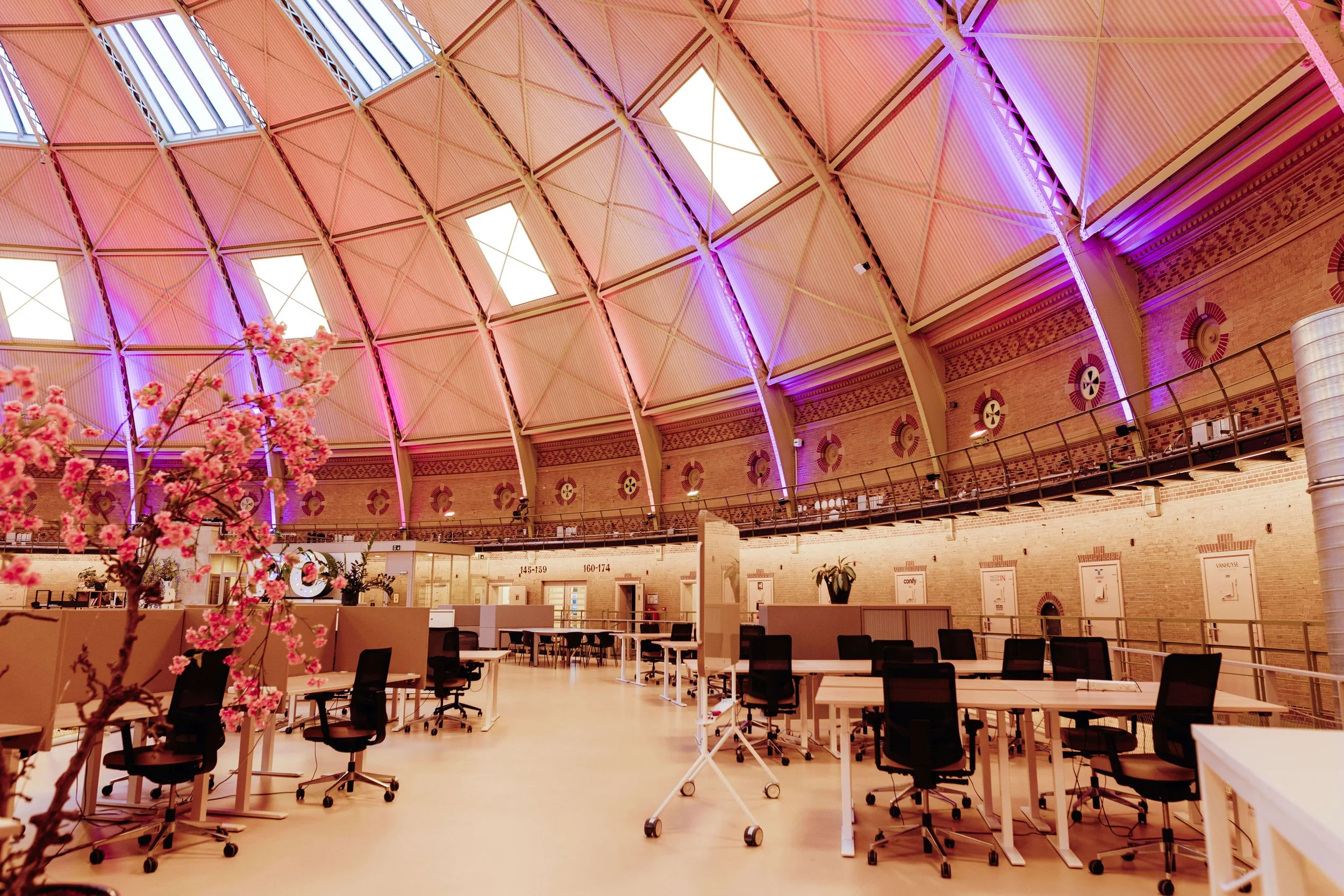 Coworking-skydeck-werken-koepel-haarlem 2.jpg