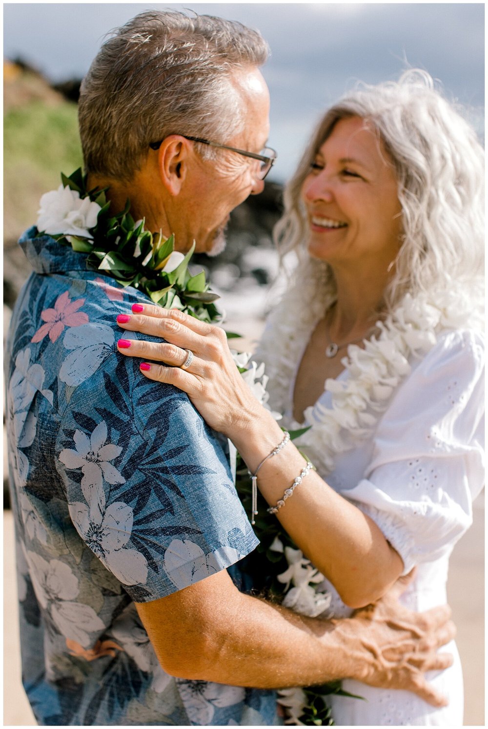 Joyous Palauea Beach Elopement_0033.jpg