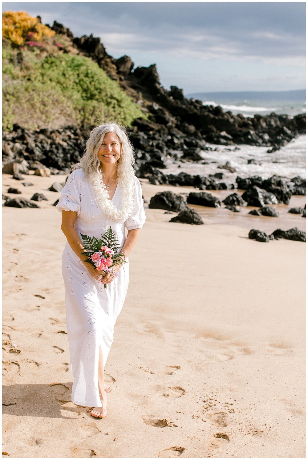 Joyous Palauea Beach Elopement_0046.jpg