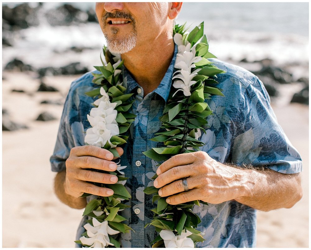 Joyous Palauea Beach Elopement_0055.jpg