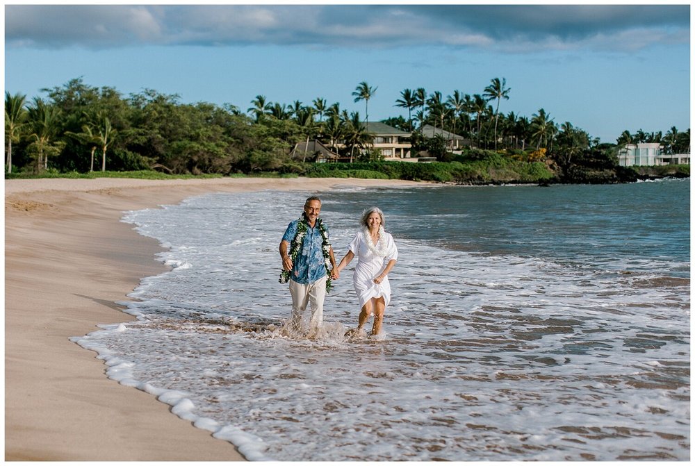 Joyous Palauea Beach Elopement_0084.jpg