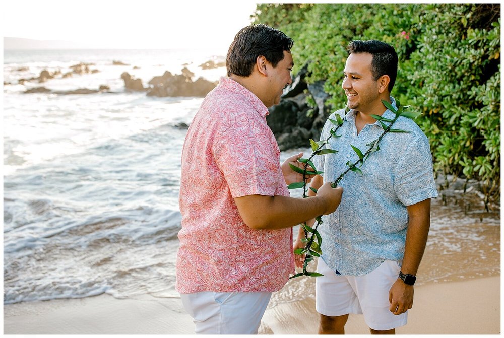 Maui LGBTQ Elopement_0004.jpg