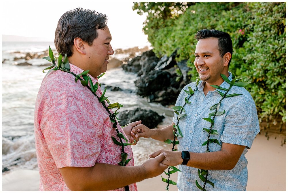 Maui LGBTQ Elopement_0007.jpg