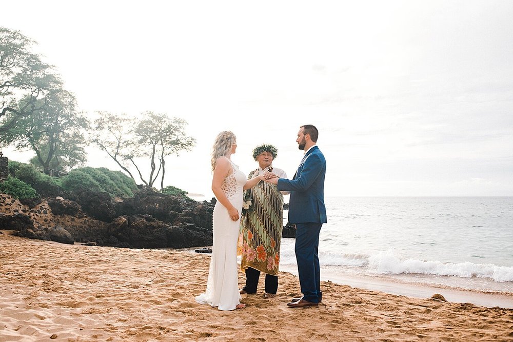 Maui-Beach-Elopement-Photography_0039.jpg