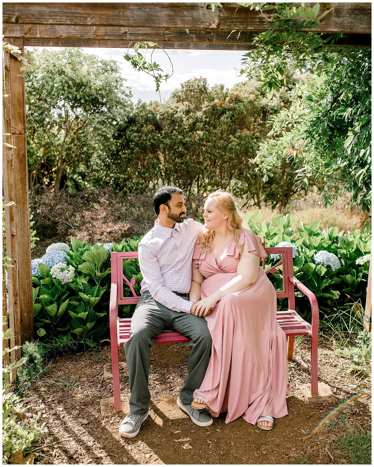 Couples Photo Session at Kula Lavender Farm_0028.jpg