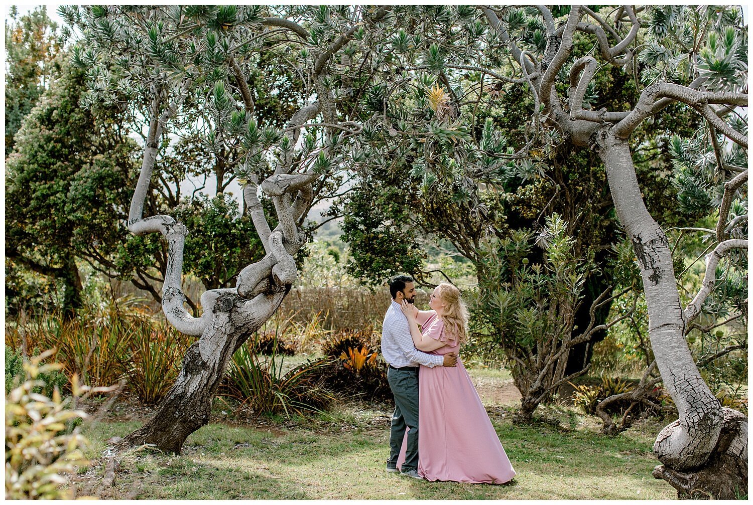 Couples Photo Session at Kula Lavender Farm_0053.jpg