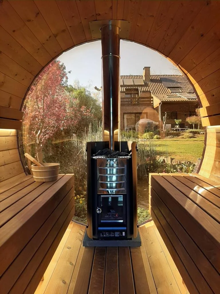 Wellnez-Atelier-Barrelsauna-Panoramisch-veel-lichtinval (41).jpg