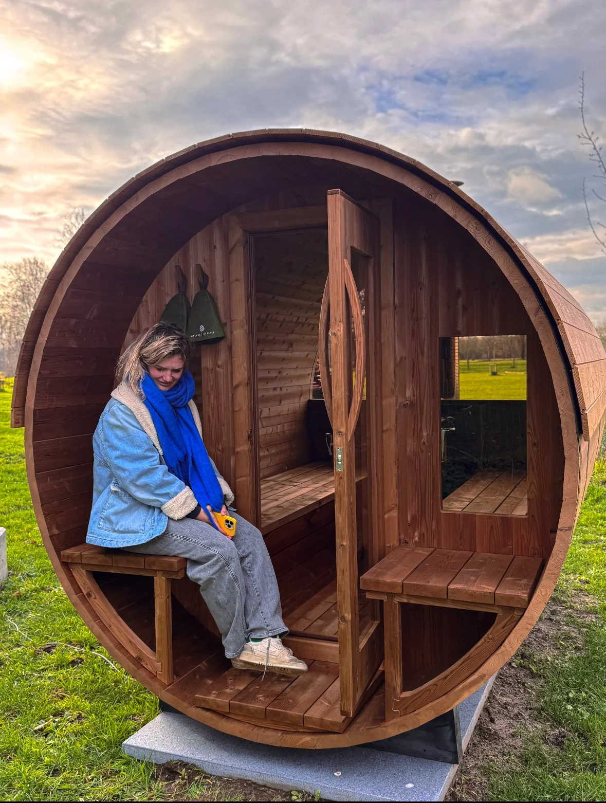 Wellnez-atelier-barrelsauna-eva-tuytelaers-kristof-hoefkens (5).jpg