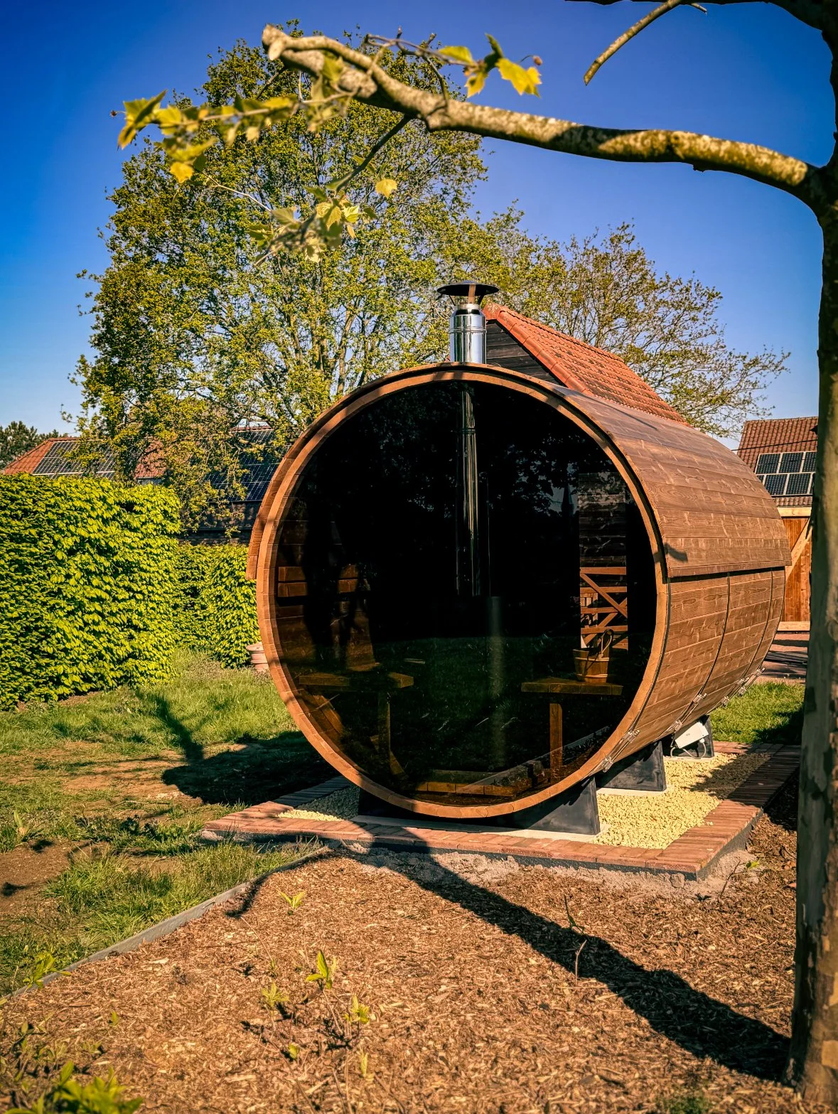 Barrelsauna met panoramische privacy glas