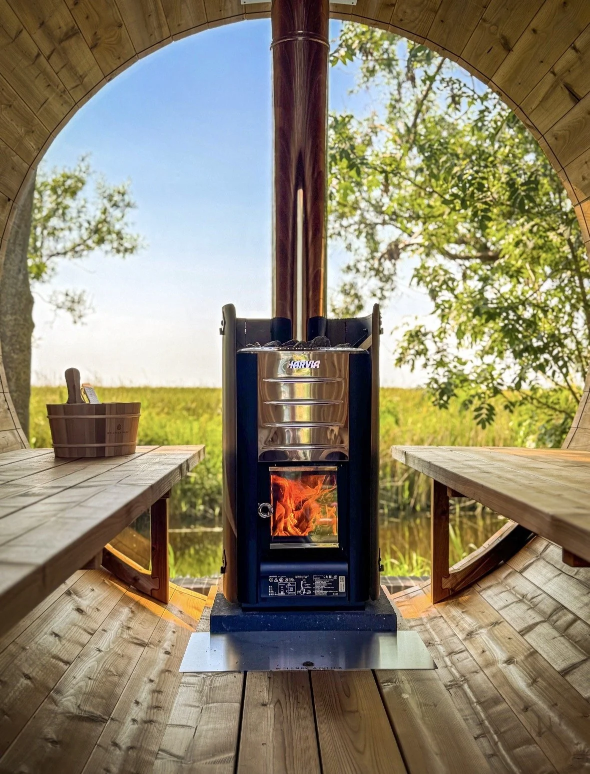 Wellnez-atelier-barrelsauna-hottub-terre-de-nord (5).jpg