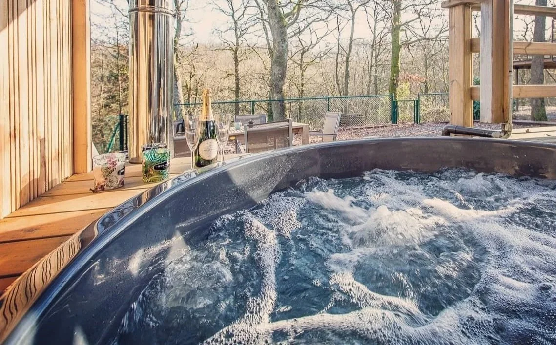 Waarom schuimt mijn hottub?