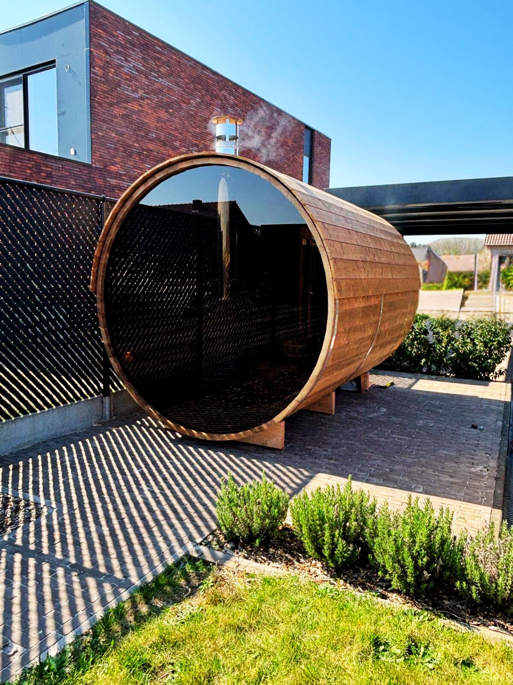 Wellnez-atelier-barrelsauna-op-maat-panoramisch (1).PNG