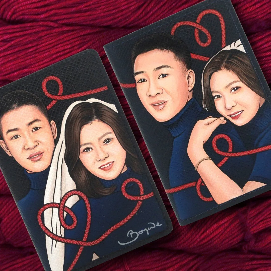 What is the ultimate gift for your partner, you ask?
Two Boyarde jigsaw artworks!
In Chinese culture, the red line/yarn connects the two lovers 🧶 So, for the lovely newlyweds, Boyarde has painted two brilliant portraits with red threads connecting