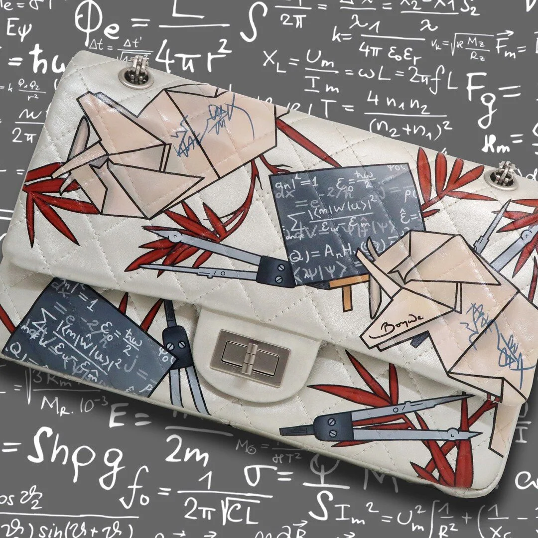 What reminds you of your childhood? 🐘🎓🧮
For collector K, she shared that her father was a math professor and used to create different origami animals for her to play with. She has kept one of the elephants and framed it as a piece of art. Inspire