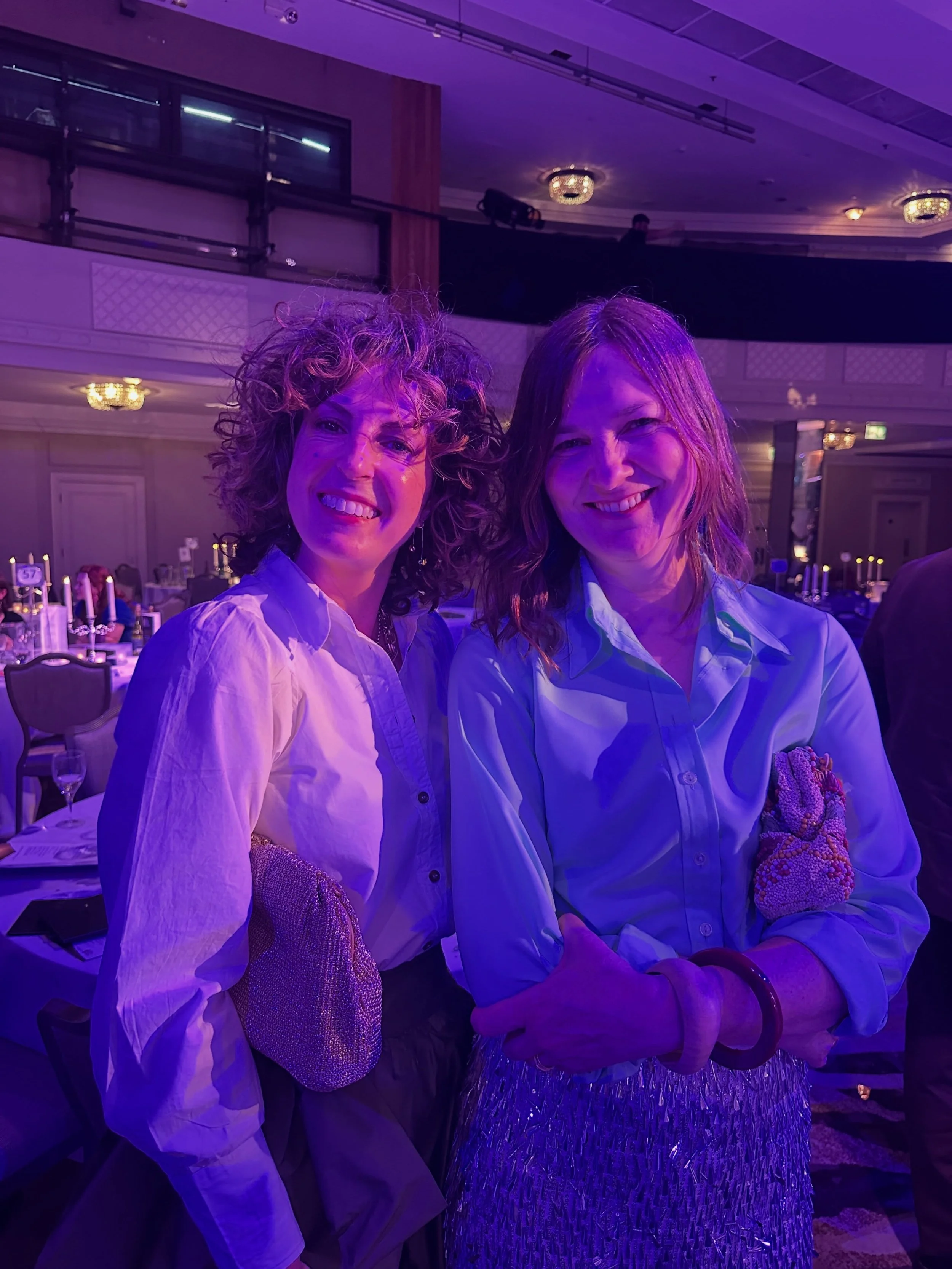 Huge thanks to the @thebritishbookawards for kindly inviting me to return as a Nibbies judge for the retail and library category for a second year - I absolutely loved it. 

The whole process is always fascinating and educational (I learned SO much, 