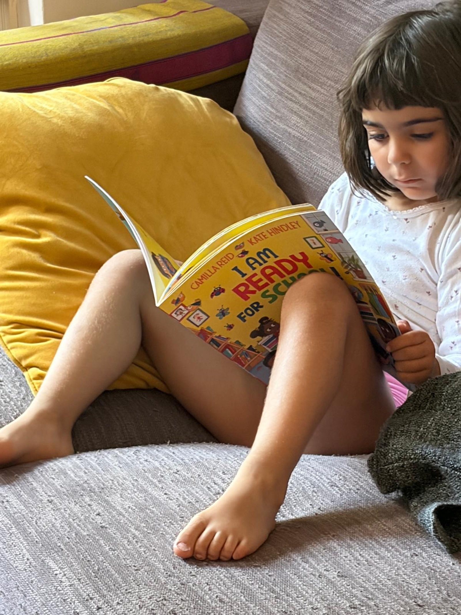 Big thanks to @paskyb for sharing this beautiful pic of 4-year-old Rosa getting ready to start school in September ❤️