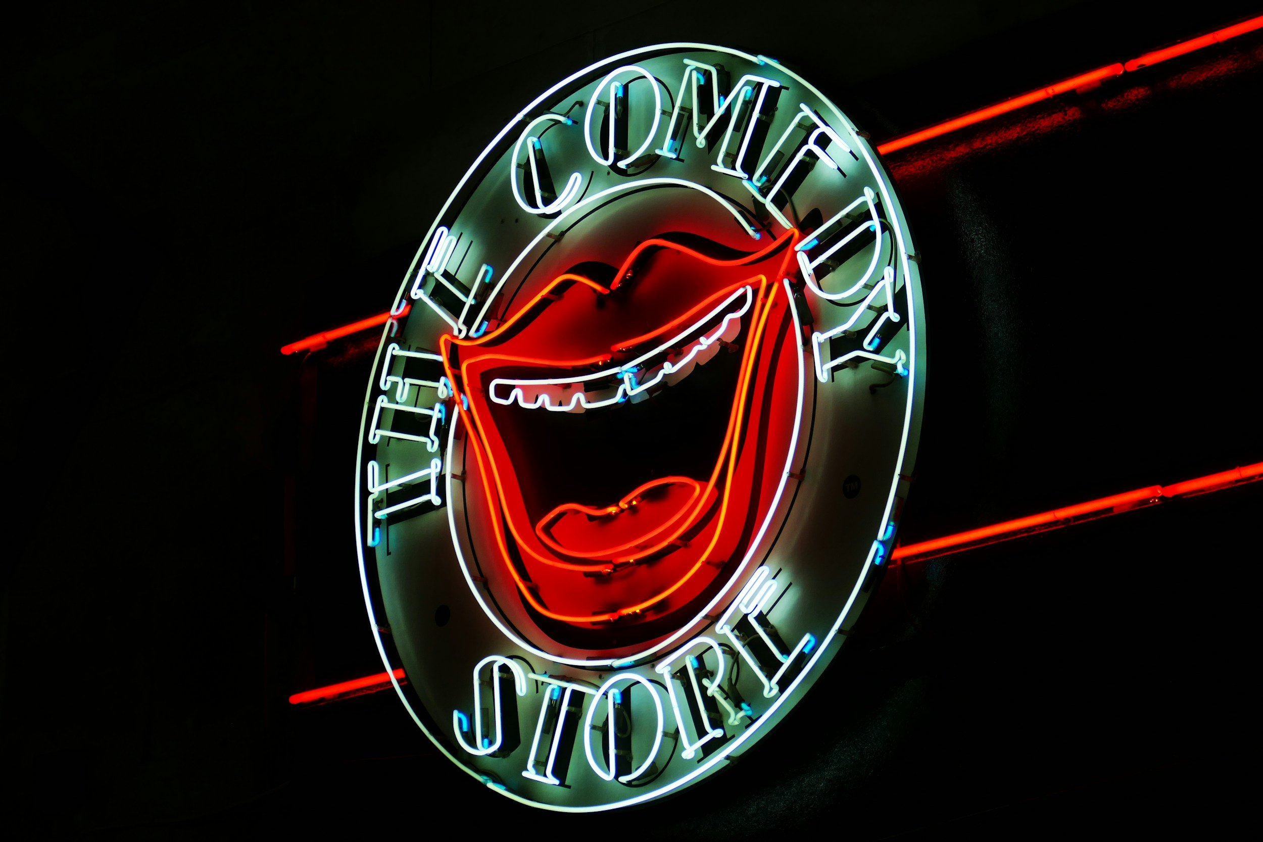 Comedy Open Mic Night At Peculiar Pub