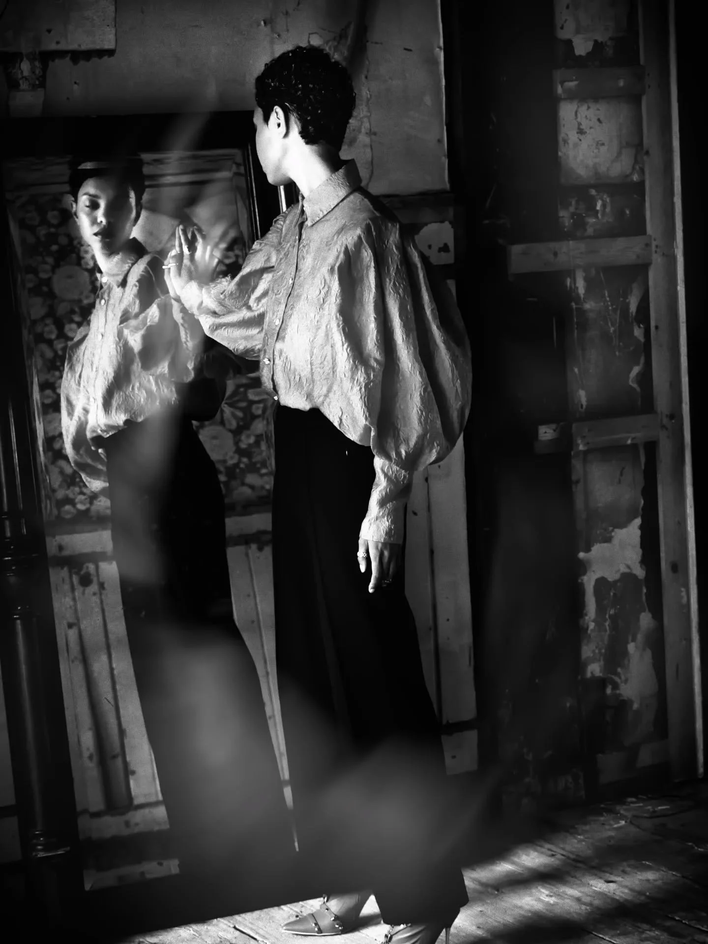 Your love is like a chain

Model @x._sam via @newgenerationmodels 
Hair &amp; make-up @reinafrijolito 
Concept, direction, styling &amp; photography @storyland.of.stars