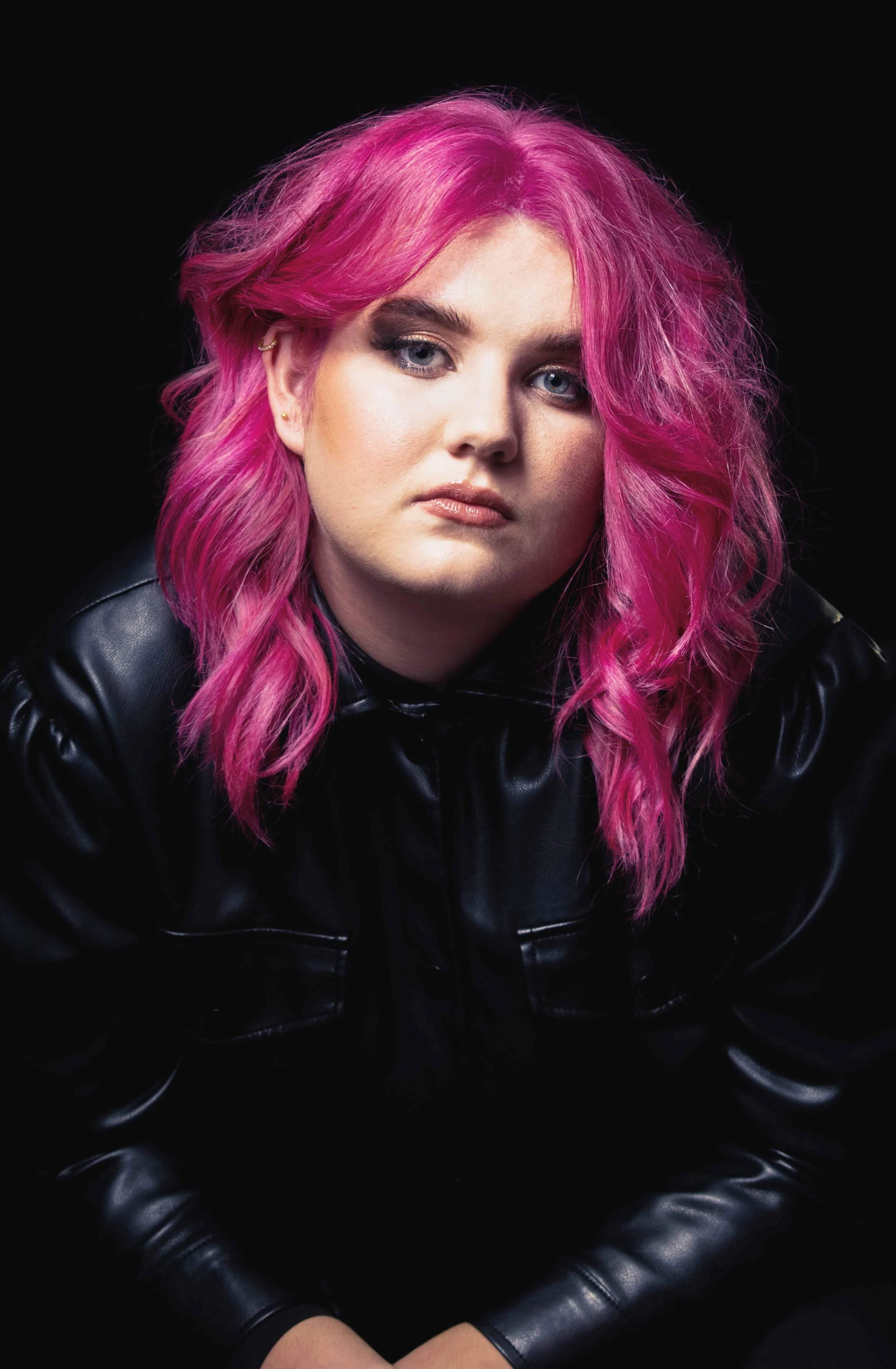 Portrait powerful and simple on location