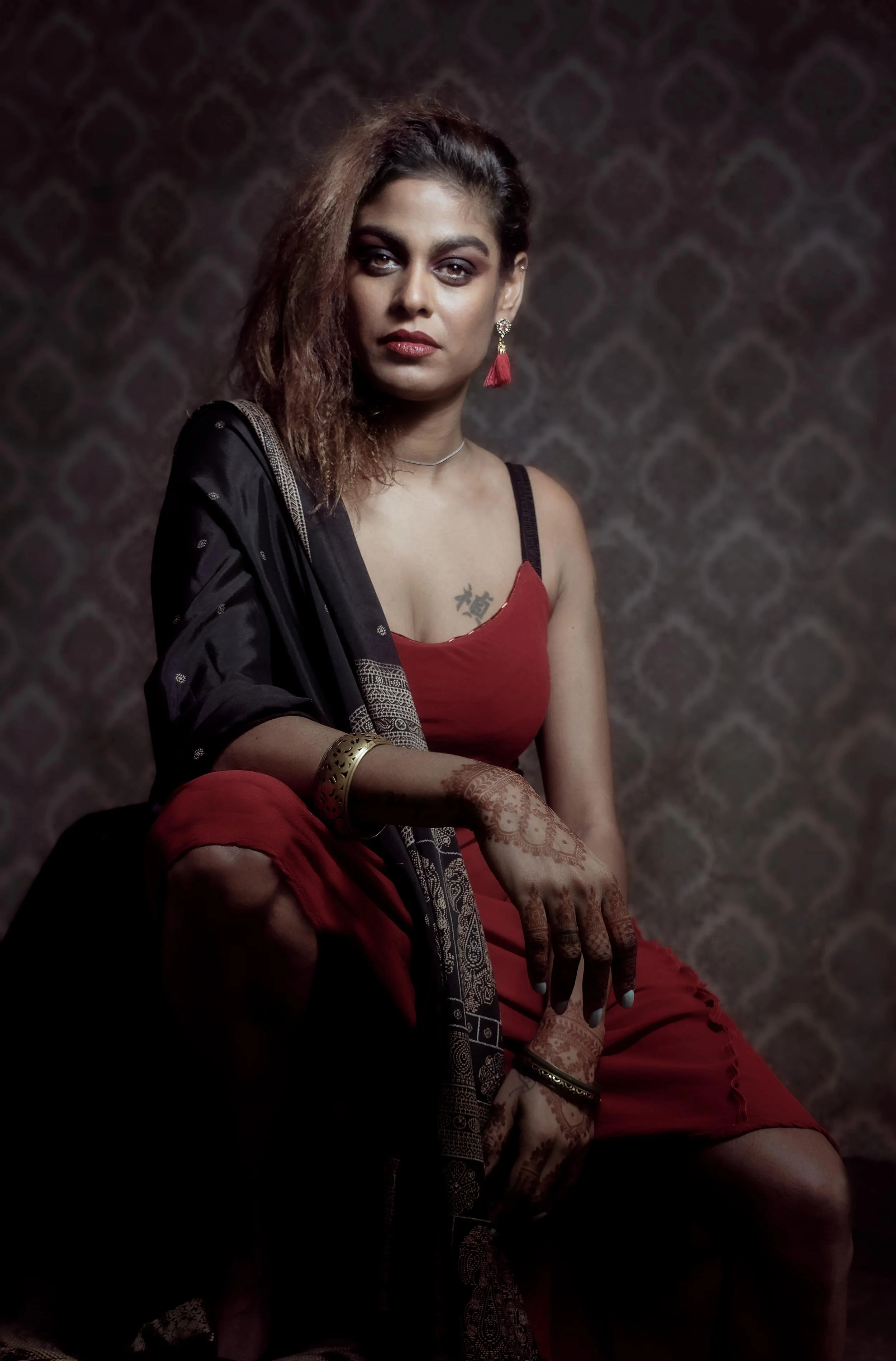 Fine art portret in oud pand in Amsterdam