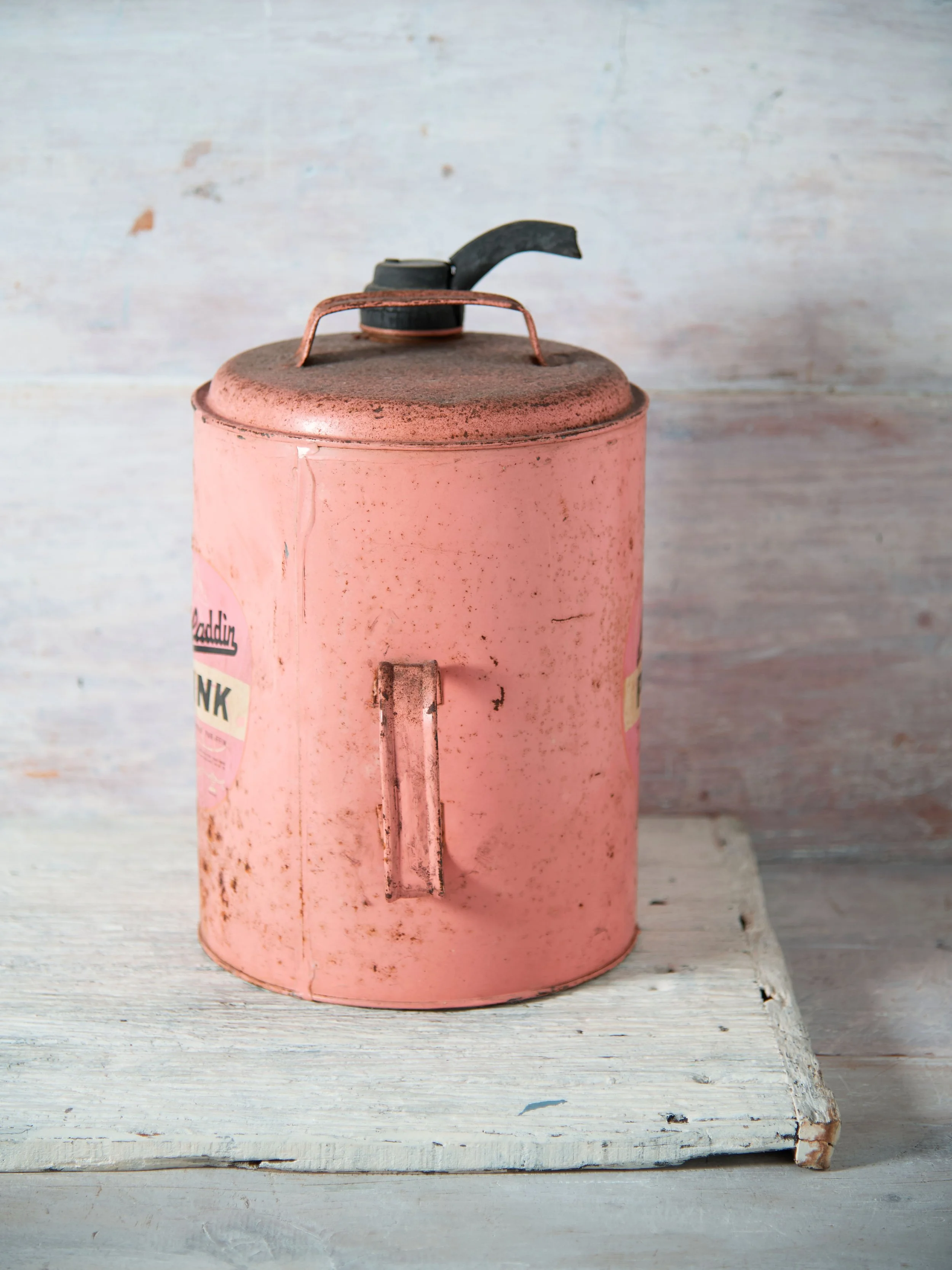 Pink Aladdin Can 3.jpg