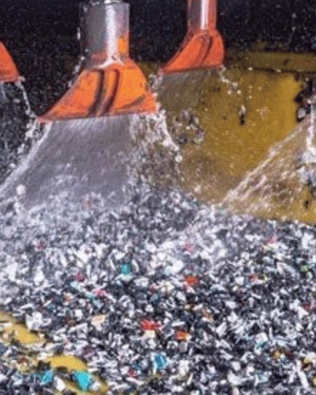 Improving the Loops of Plastics in Electronics conference paper