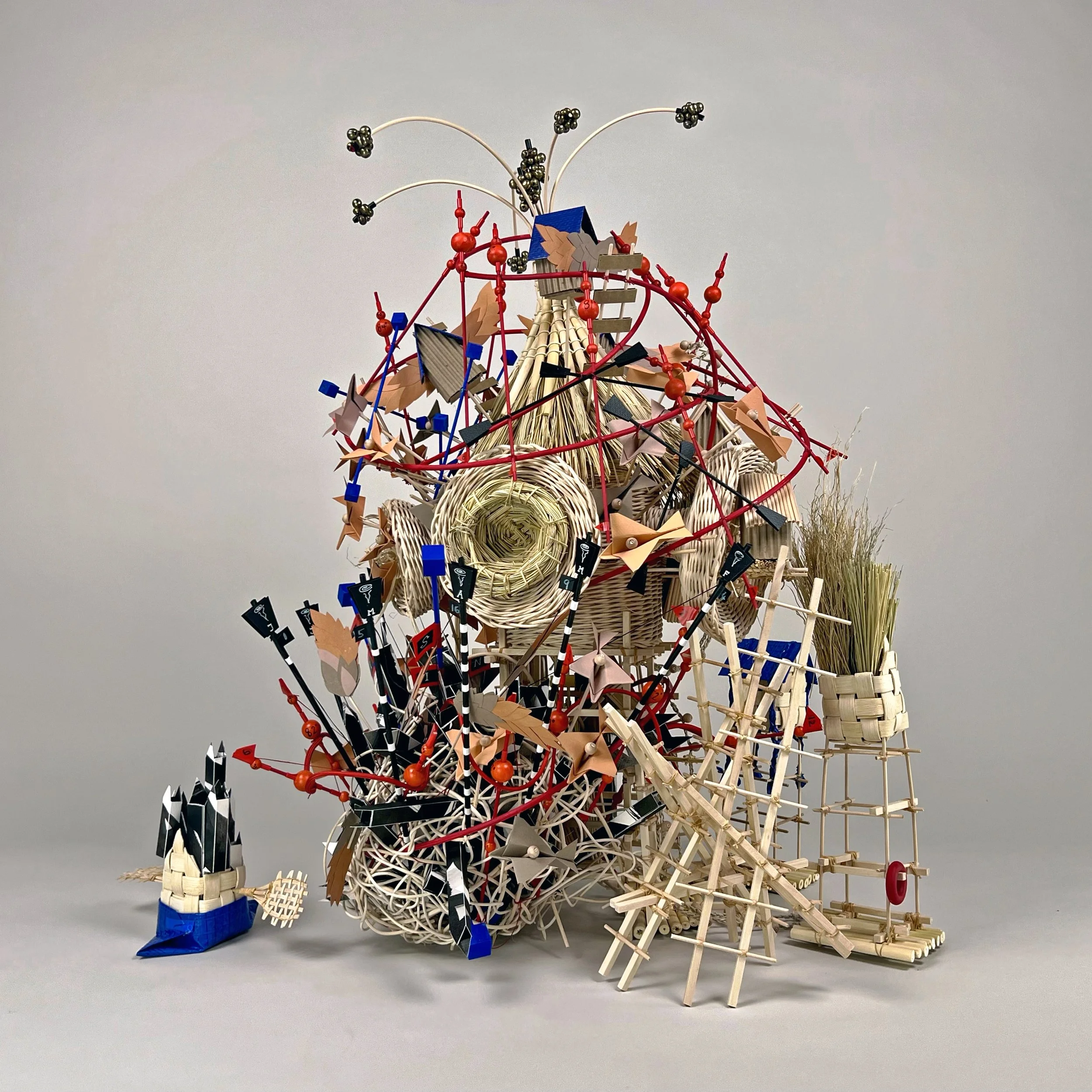 Homing Sirens / 2026 / Fibers, wood, data / This piece explores the idea of home adaptation in a changing environment through the translation of data related to the migration pattern of the Swainson's Warbler.