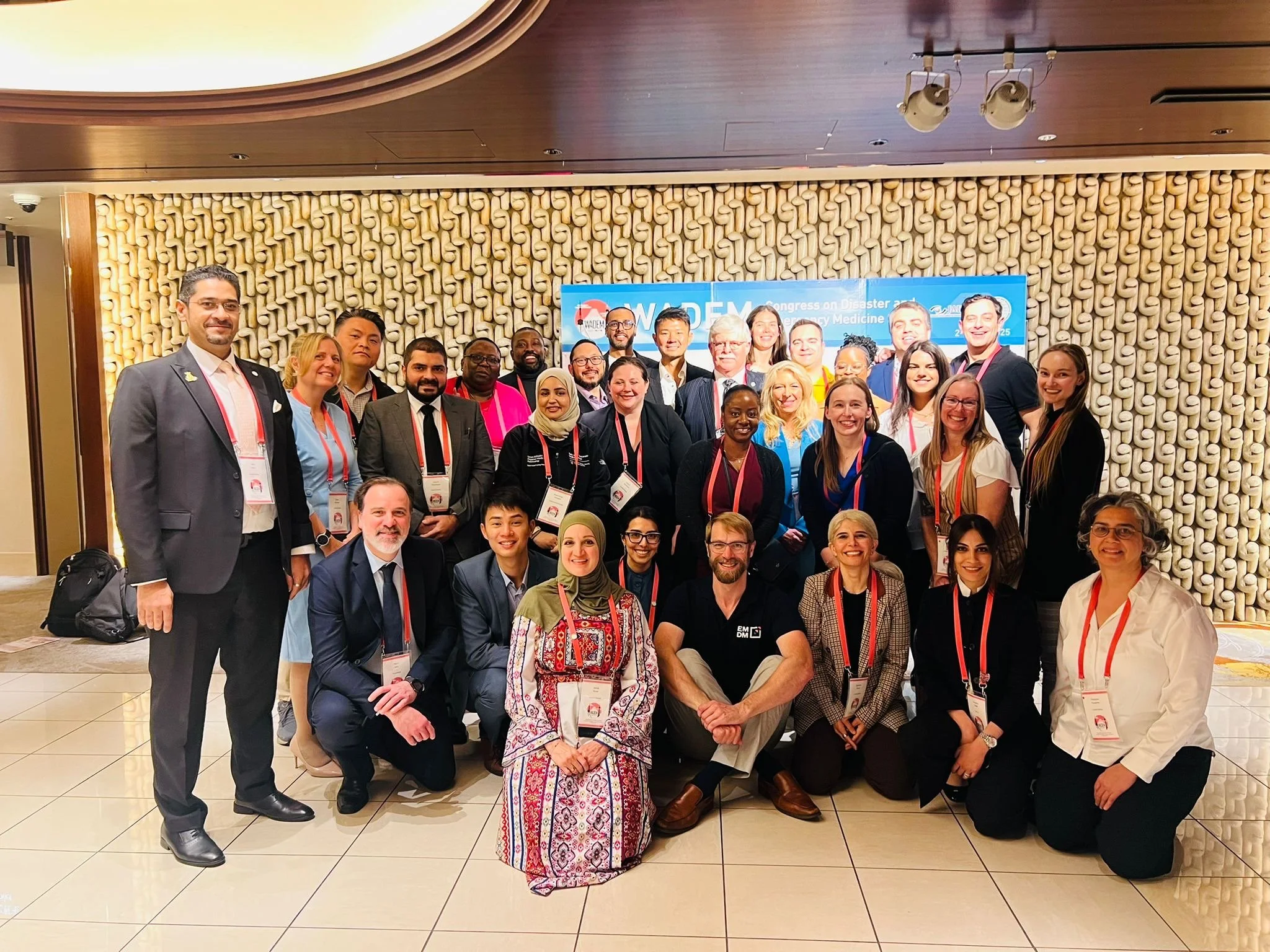 Fellows present their research at WADEM-Tokyo