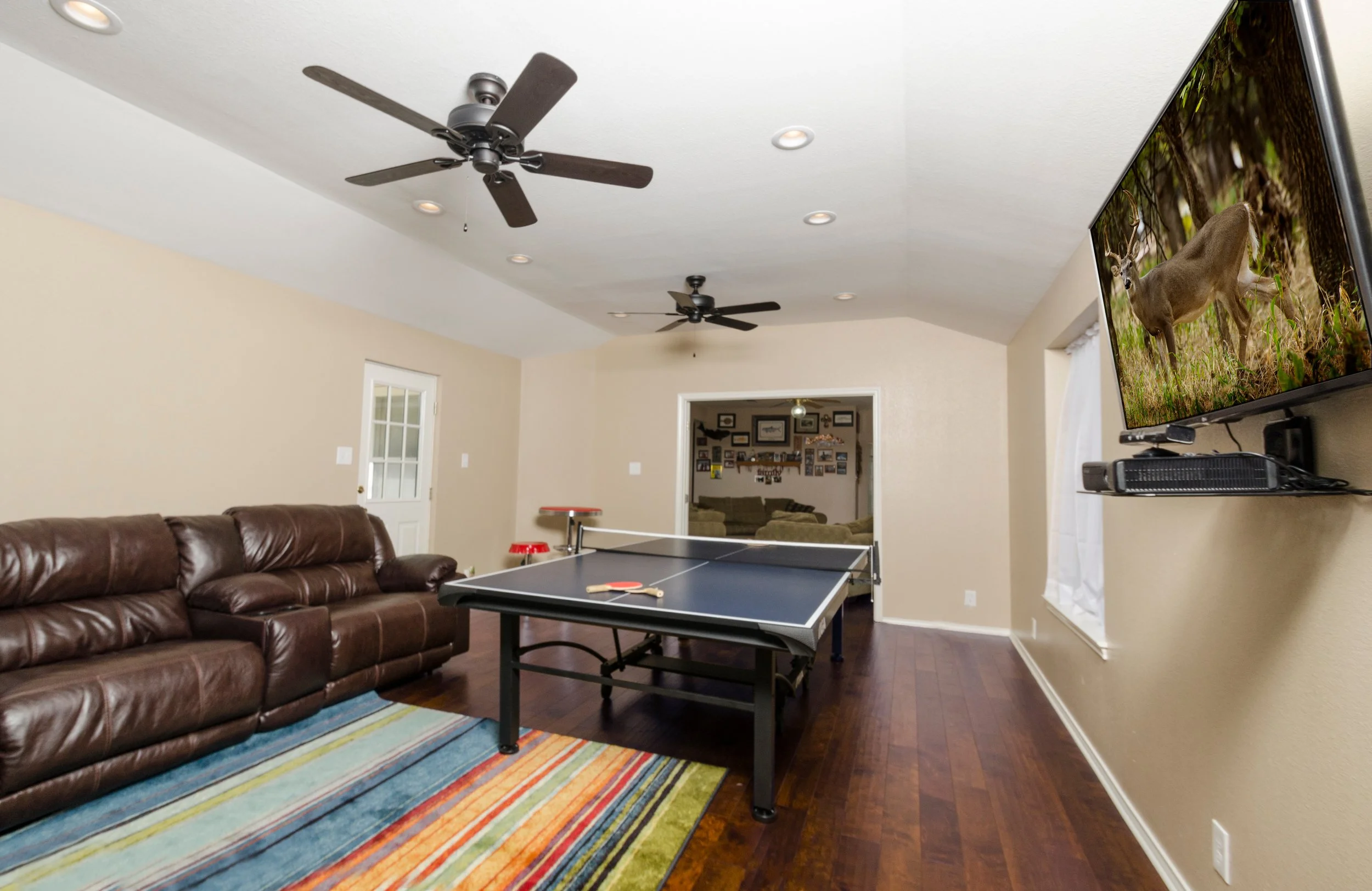 Barrera game room_Aug242016_0339_HiRes.jpg