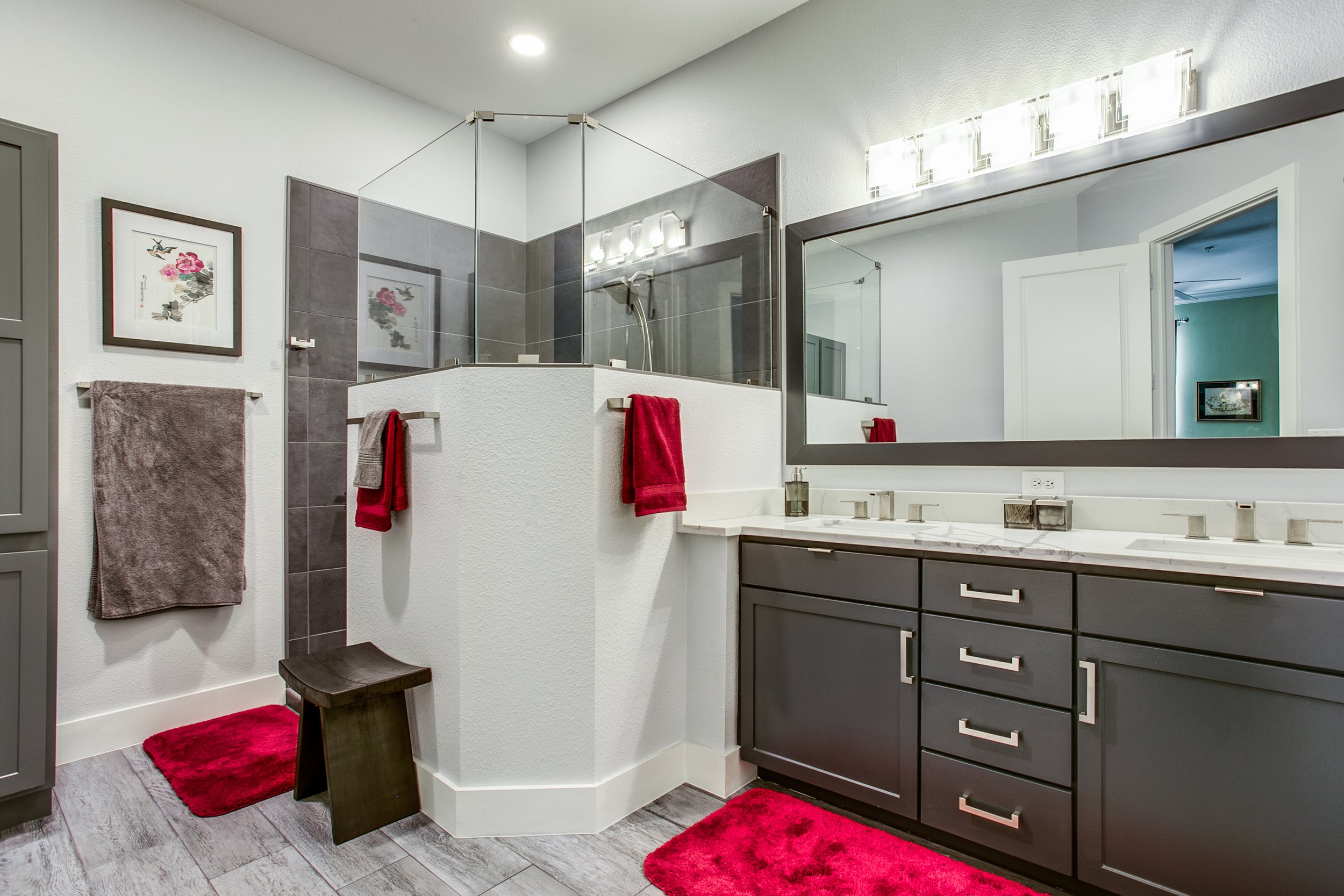 Bathroom Remodeling San Antonio — KM BUILDERS