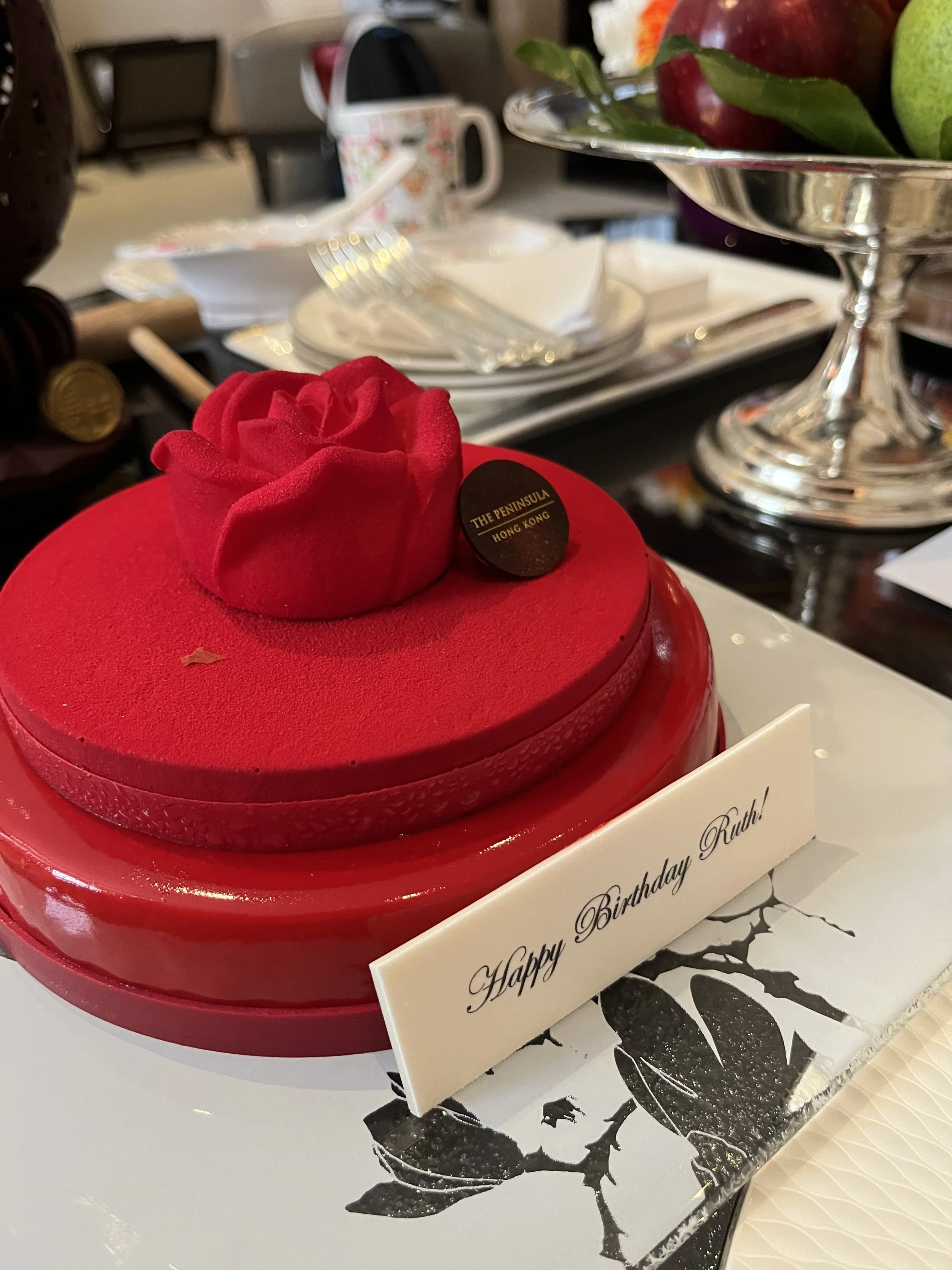 The Peninsula Hong Kong birthday cake