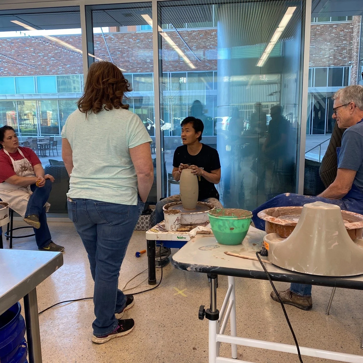 Allen Chen pottery demonstration. Ceramic Artist