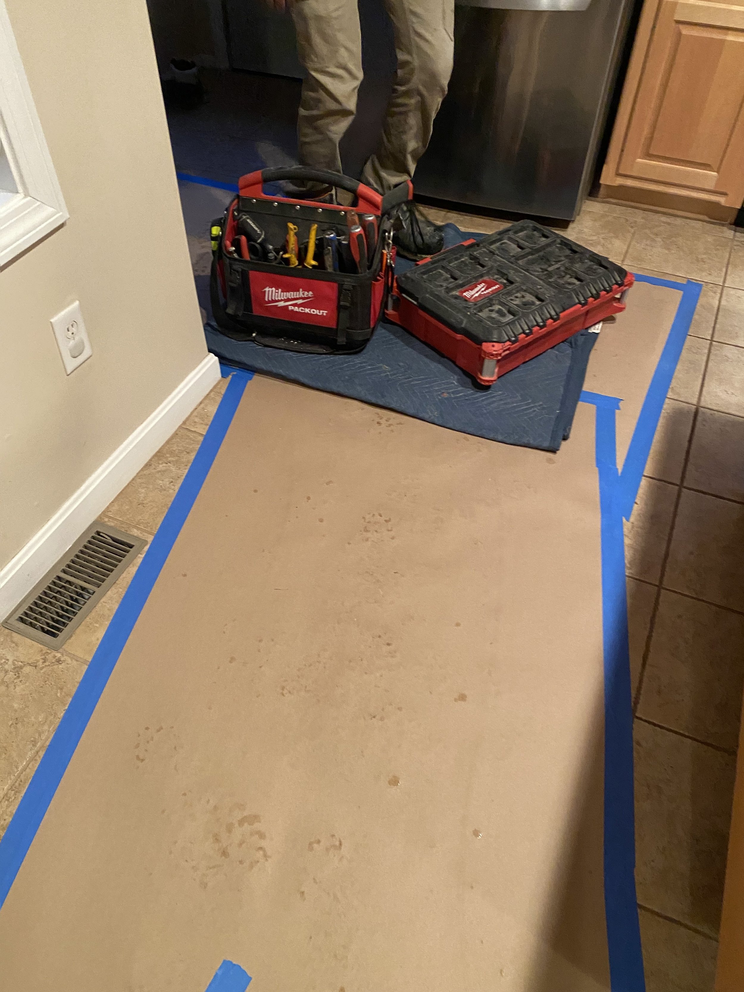 Floor leading to job area protected