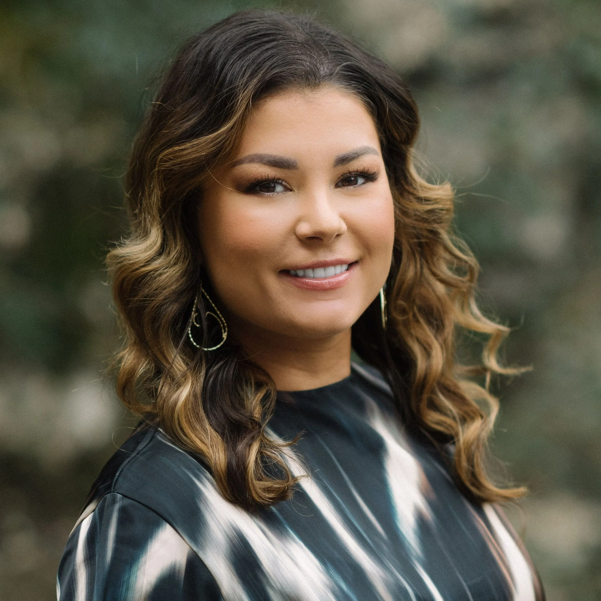 Michelle Flores Vryn, CFRE