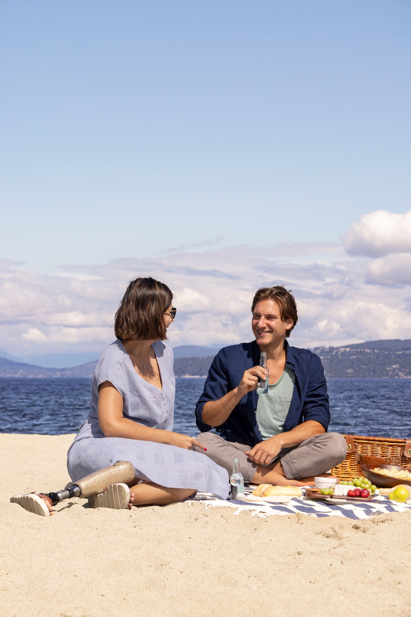 Destination Vancouver Wellness Shoot - Jericho Beach - Picnic - 1545761.jpg