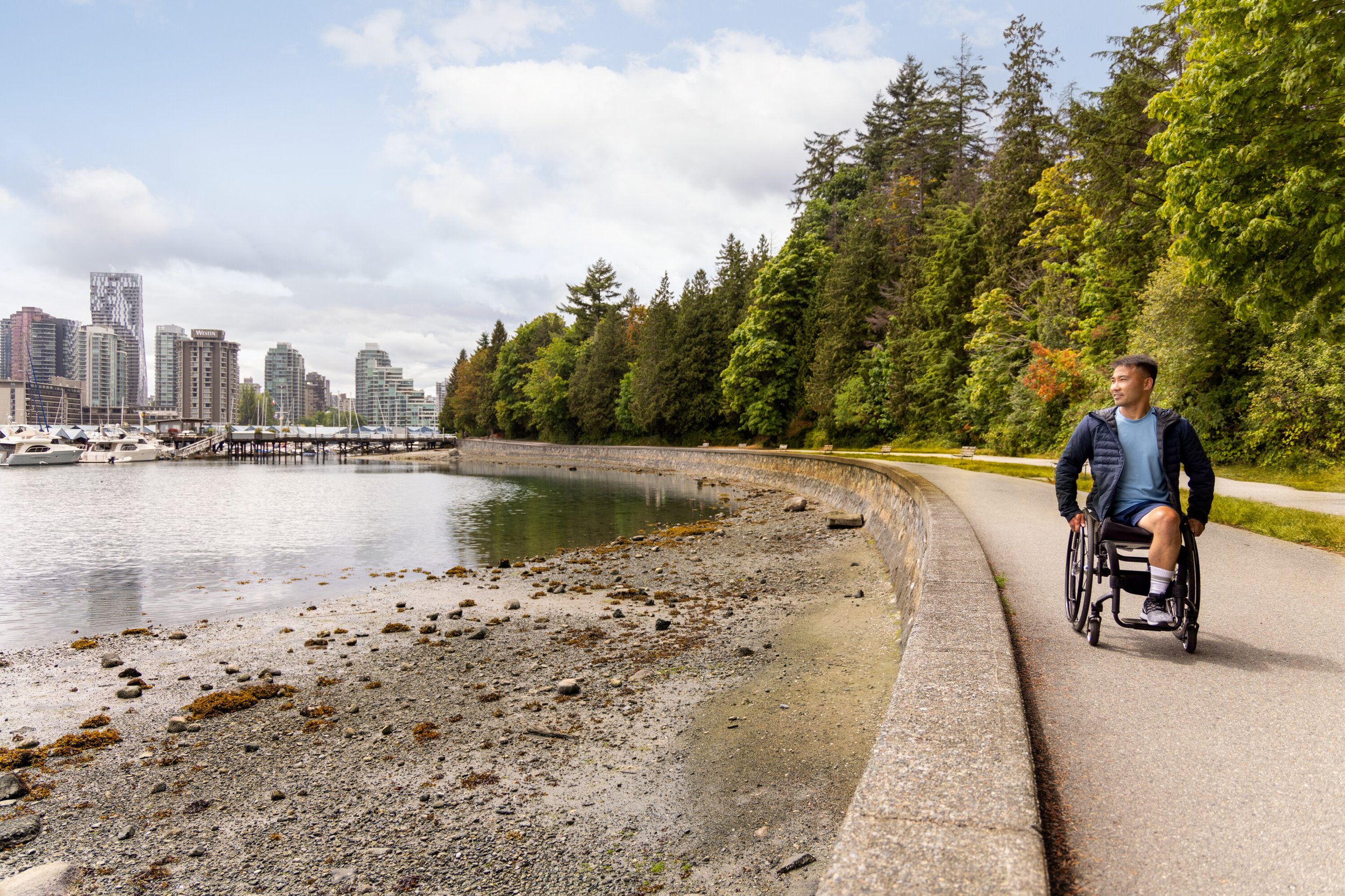 Destination Vancouver Wellness Shoot - Stanley Park - Sea Wall - 1545998.jpg